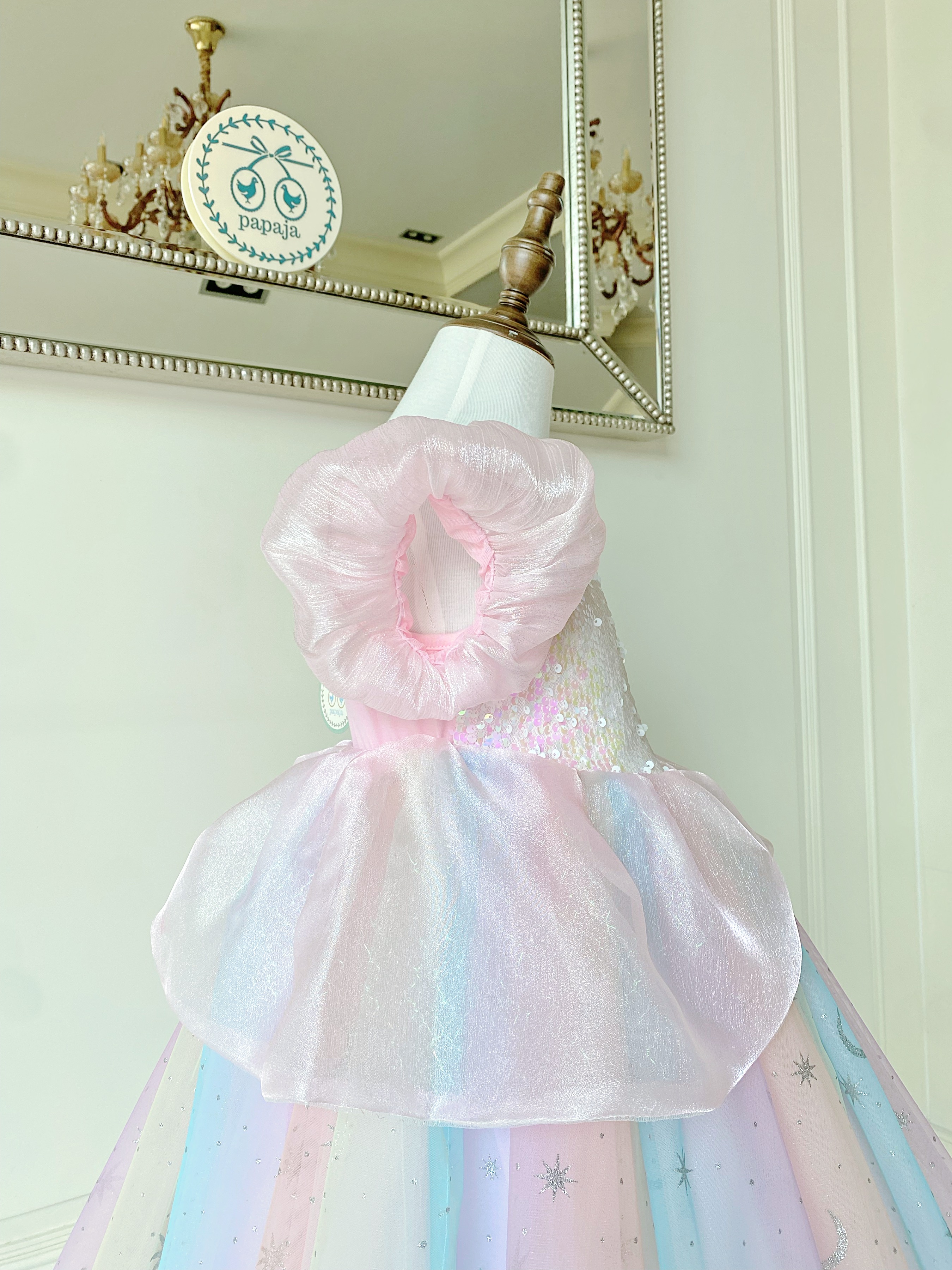 ชุดเจ้าหญิงยูนิคอร์น แขนตุ๊กตา ประดับเข็มกลัดตรงกลาง