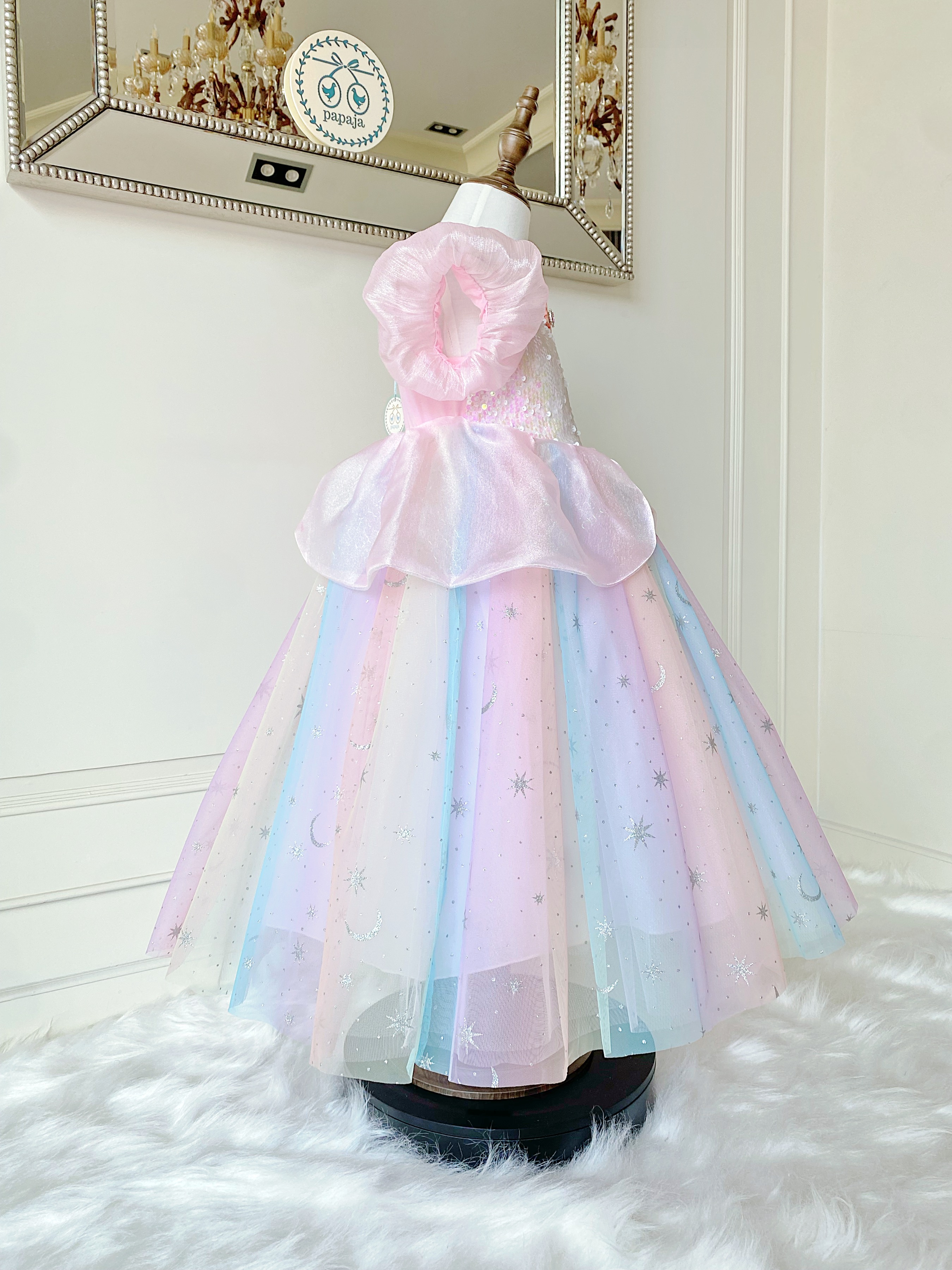 ชุดเจ้าหญิงยูนิคอร์น แขนตุ๊กตา ประดับเข็มกลัดตรงกลาง