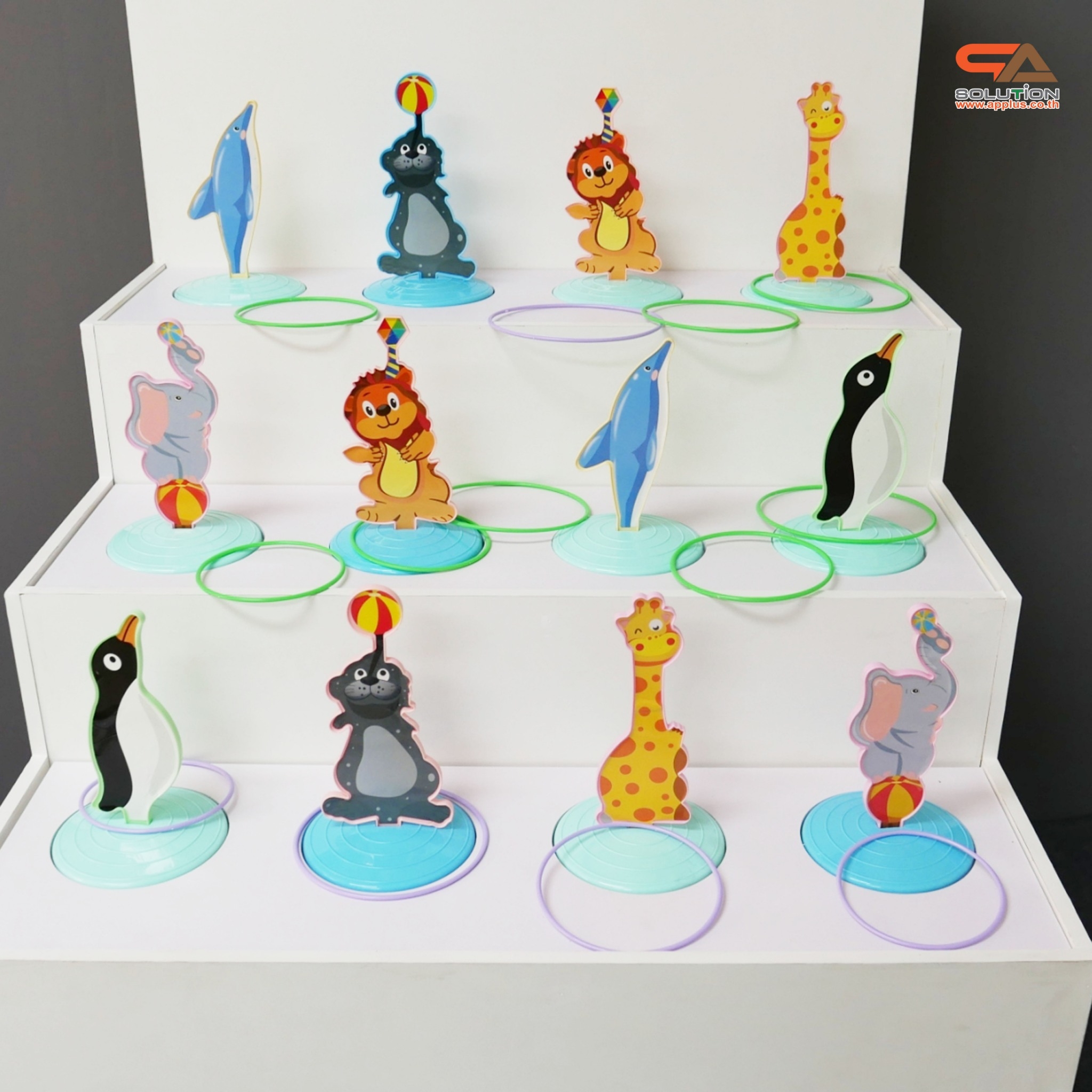 เกมส์ CARNIVAL โยนห่วงชุดสัตว์ ขนาด (W) 80 x (L)64 x (H)160 cm. ชุดสัตว์ 12 ตัว พร้อมห่วง 28 อัน (คละสีคละขนาด)