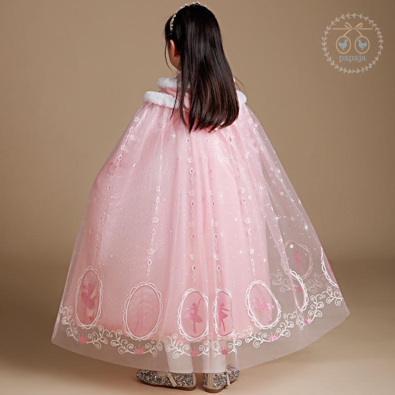ผ้าคลุมชุดเจ้าหญิงสีชมพู รุ่นบุผ้า Fleece กันหนาวอย่างดี มีฮู้ดประดับขนสีขาว (ยาว 75 cm.)