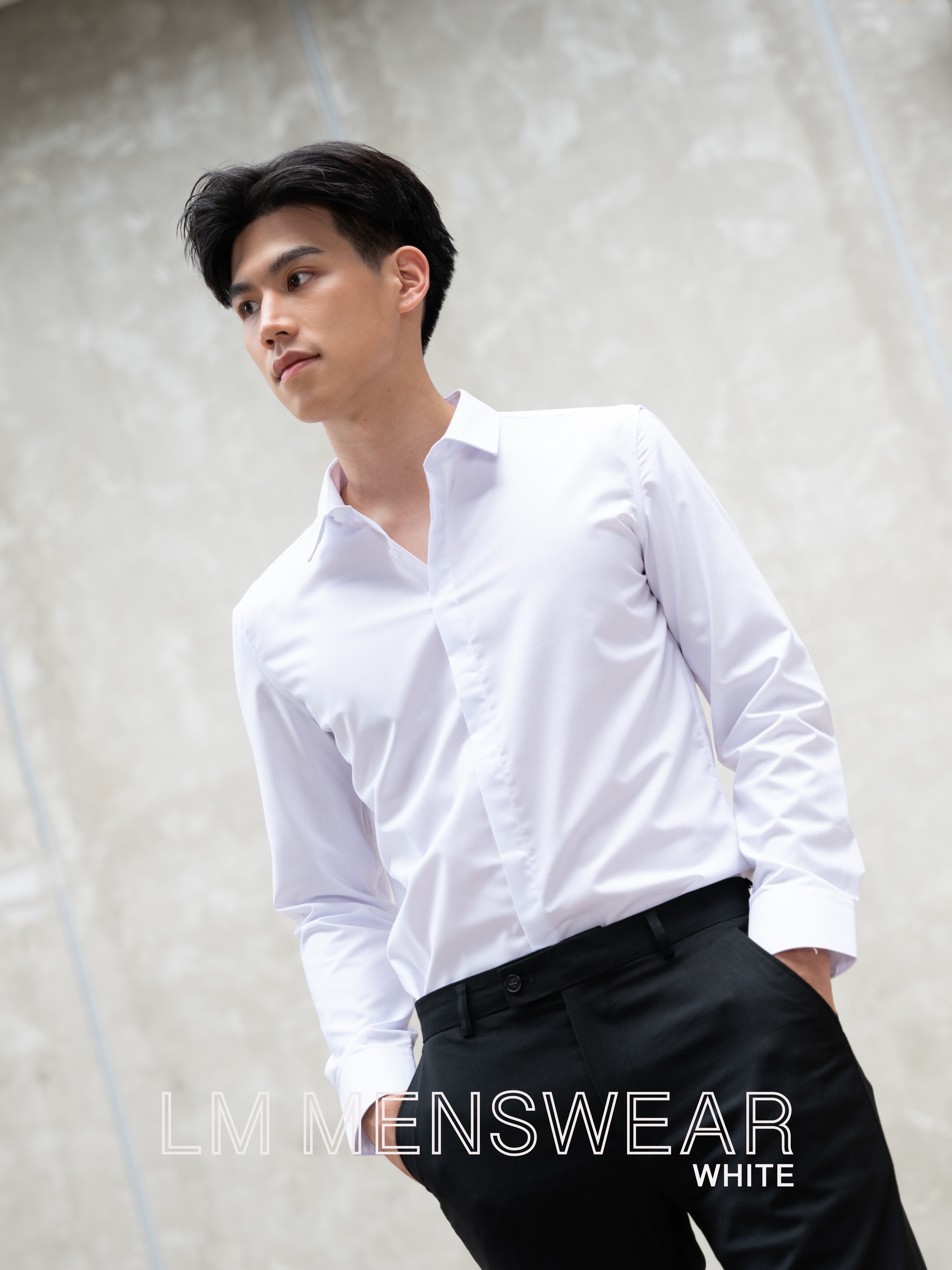 เสื้อเชิ้ตคอปกธรรมดา ซ่อนกระดุม สีขาว (White Shirt - Standard Collar - Hidden Button)