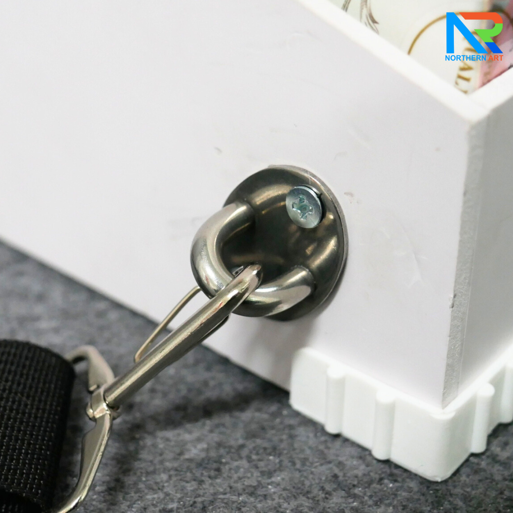 SAMPLING MOBILE TRAY ถาดแจกเคลื่อนที่ ขนาด (W)35 x (D)25 x (H)20 cm. วัสดุโครงพลาสวูดพร้อมสายคล้อง