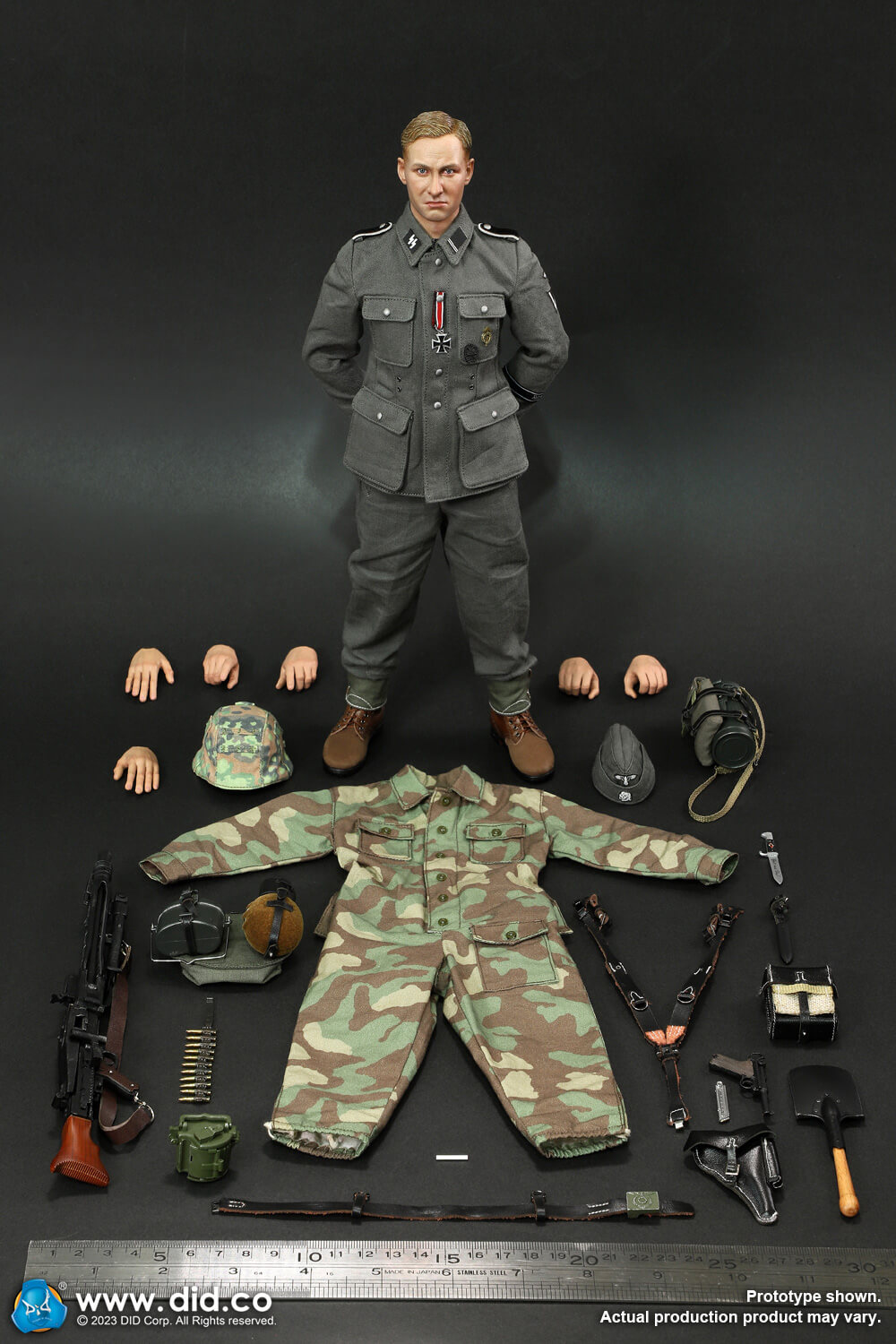 DID D80169 1/6 WWII German 12th SS Panzer Division MG42 Gunner – Otto