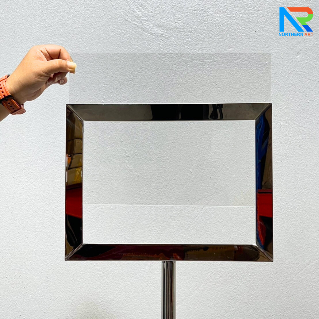 โปสเตอร์สแตนด์ สแตนเลส 304 ขนาด A4 แนวนอน ฐานกลม โชว์ภาพ2ด้าน พร้อมอะคริลิคใส 2 แผ่นประกบ