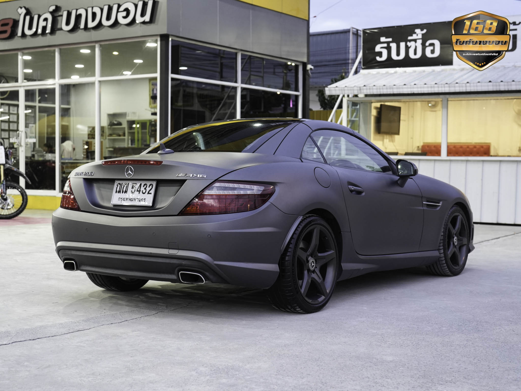 Mercedes-Benz SLK200 Kompressor (R172) จดปี 2015 ดาวห์เริ่มต้นที่ 49,000 บ.