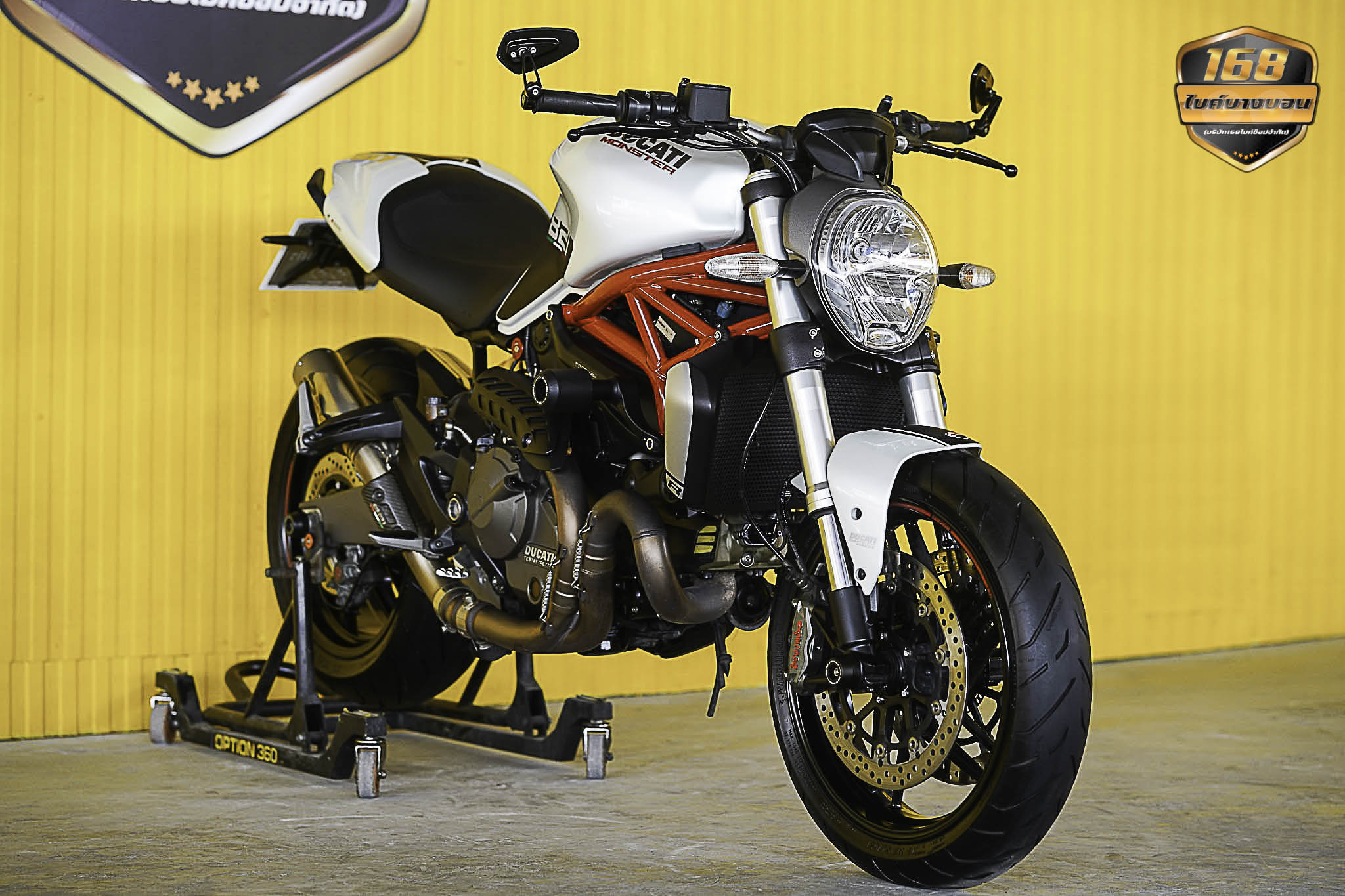 Ducati Monster 821 เเต่งเต็ม ปี 2016 ดาวห์เริ่มต้นที่ 7,640 บ.