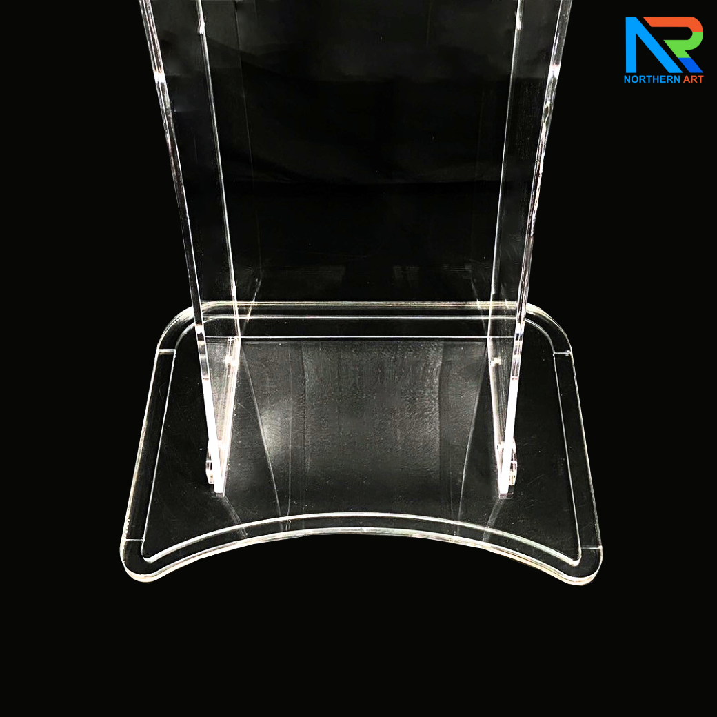 โพเดียม อะคริลิคใส ขนาด(W)60 x (L)45 x (H)108 cm. TOP เอียงพร้อมกันตก 4 ด้าน วัสดุอะคริลิคใส หนา 10 มม.