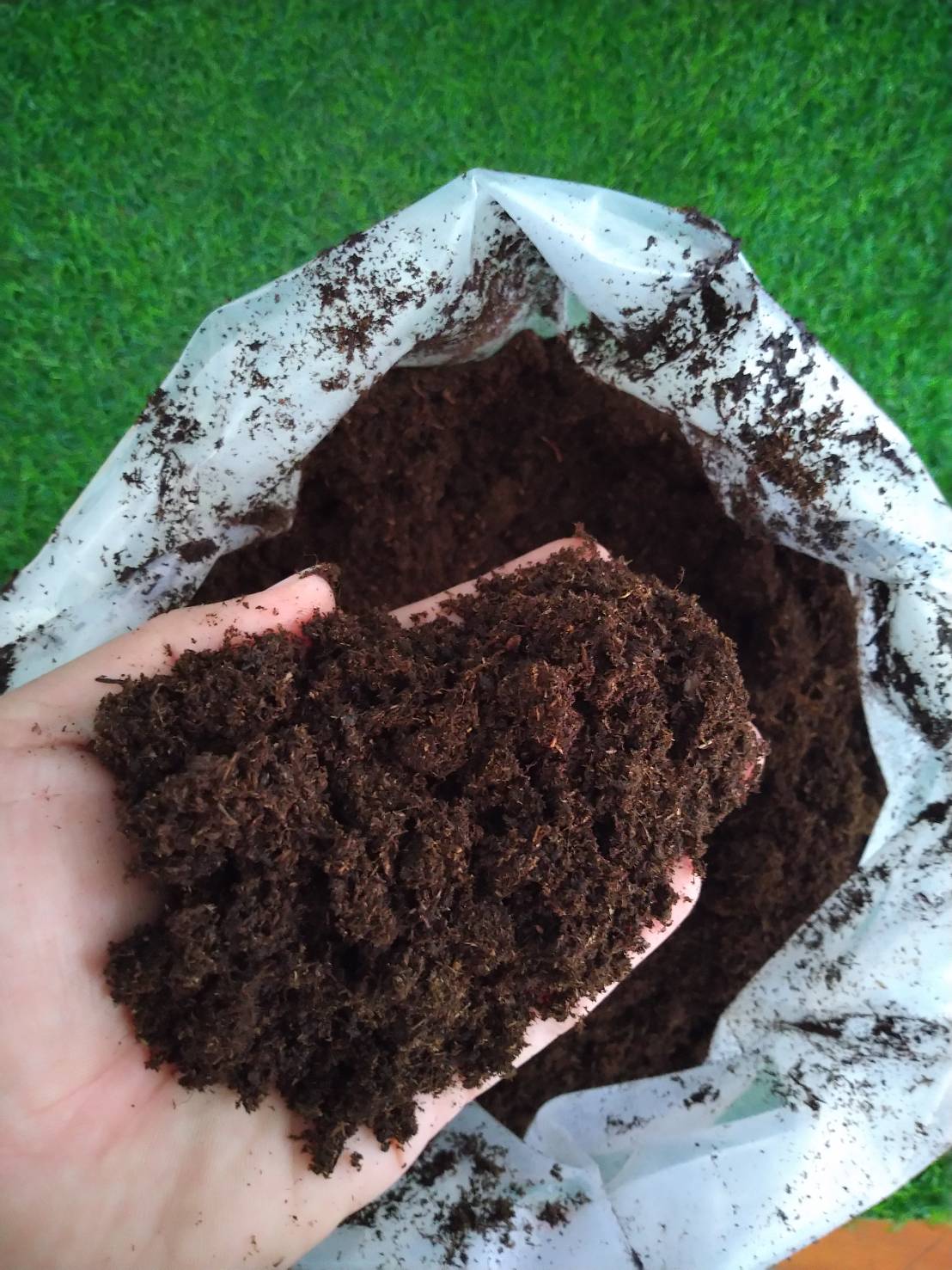 พีทมอส (Peat moss) 70ลิตร/กระสอบ 20 กระสอบ