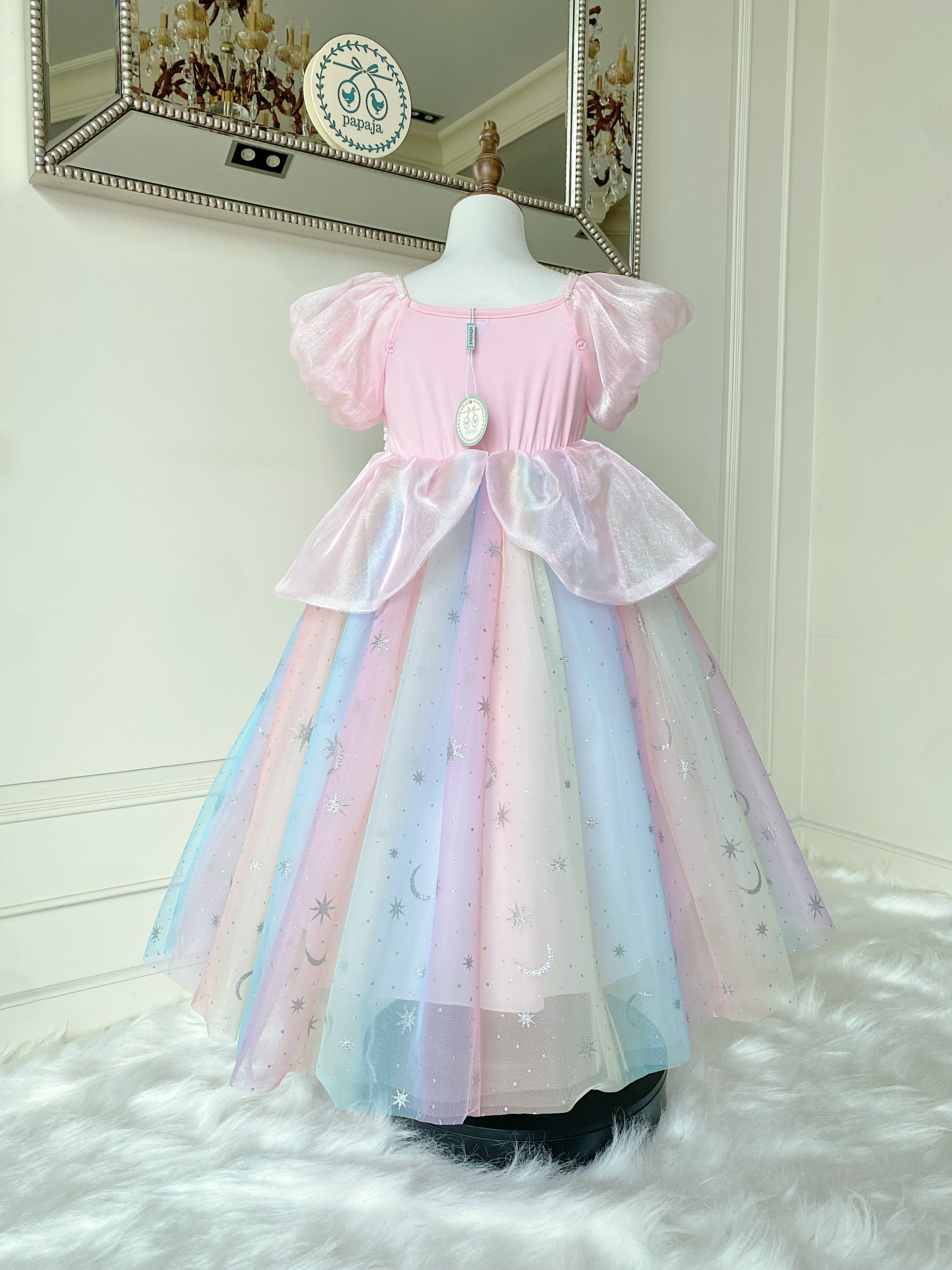 ชุดเจ้าหญิงยูนิคอร์น แขนตุ๊กตา ประดับเข็มกลัดตรงกลาง