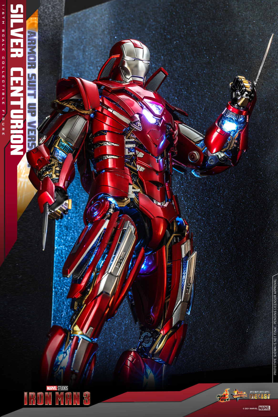 Hot Toys MMS618D43 1/6 Iron Man 3 - Silver Centurion (Armor Suit Up Version)