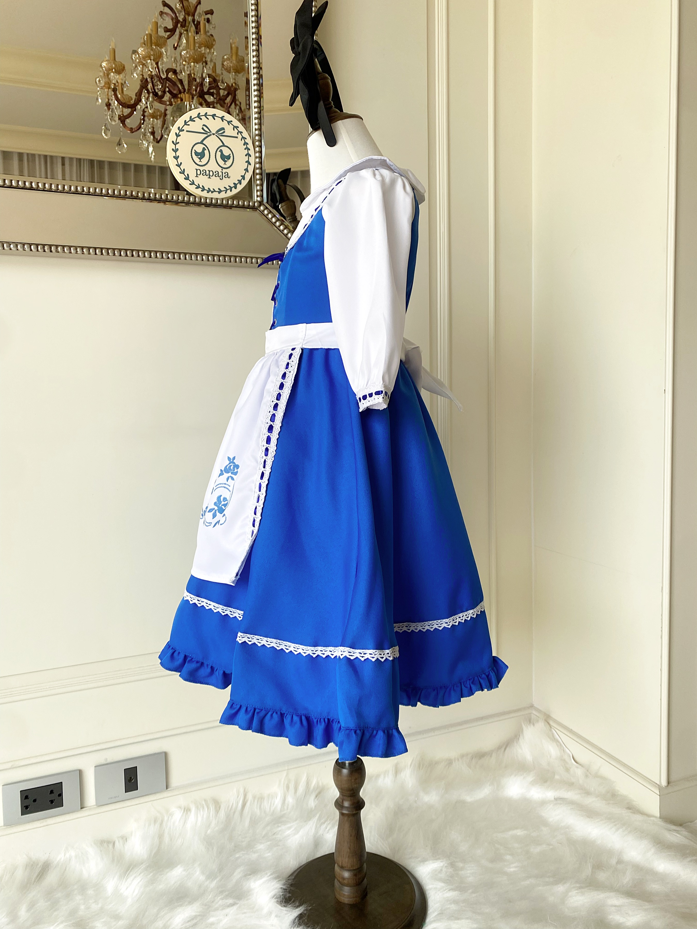 ชุดเจ้าหญิงอลิสแขนตุ๊กตาปกคอบัว (Alice in Wonderland) พร้อมที่คาดผมโบว์สีดำ