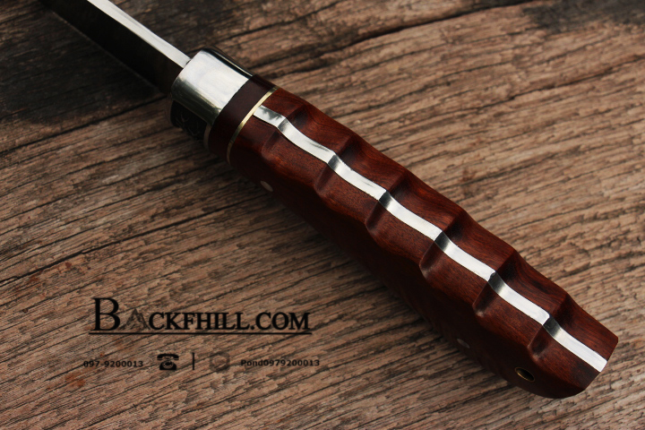 มีดใบตาย COLUMBIA รุ่นB3184 ใบมีดทรงสวย ด้ามจับ ลายคลาสสิค ไม้อย่างดี พร้อมซองไนลอน