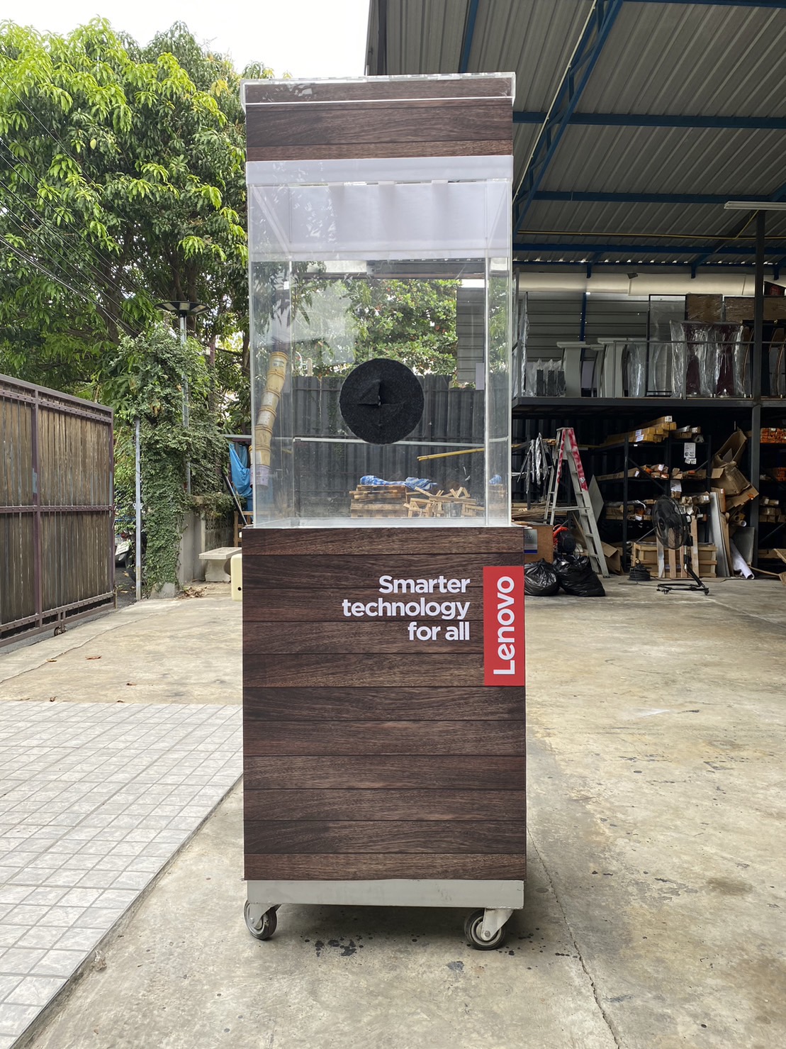 เช่าเกมส์ตู้ลม เช่าตู้ลมจับรางวัล (W)70 x (L)70 X (H)176 cm.พร้อมงานพิมพ์สติ๊กเกอร์ ไม่รวมบอลโฟม