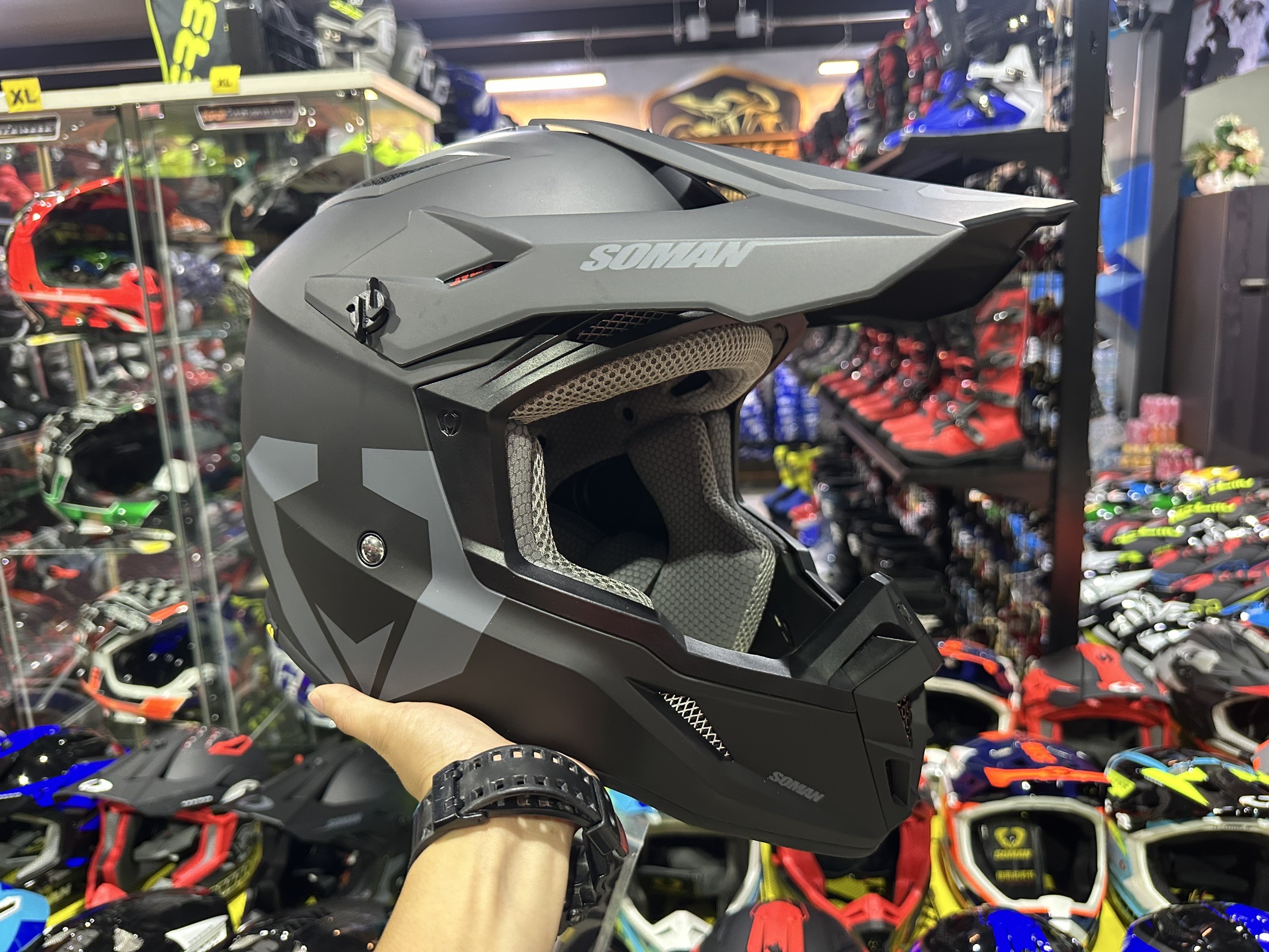 หมวกวิบาก SOMAN