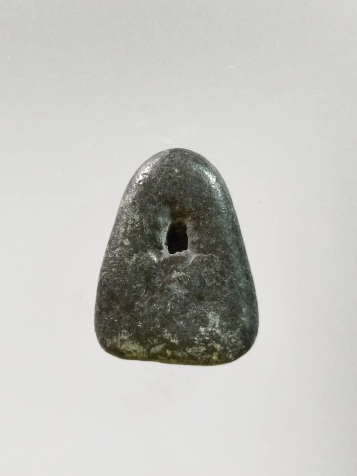 C349 พระปิดตาหัวบานเย็นหลวงปู่เอี่ยมวัดหนัง เนื้อชิน