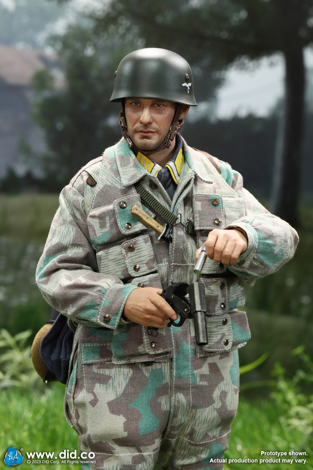 DID D80168 1/6 DID 20th Anniversary Edition: WWII German Fallschirmjager - Axel