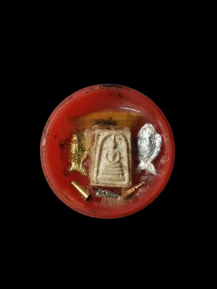 G603 สีผึ้ง