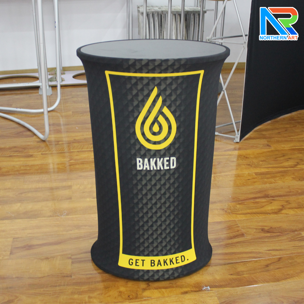 เคาน์เตอร์ผ้าออกบูธ วงรี รุ่น R02 ขนาด (W)59.5 x (L)39.5 x (H)100 cm.ถอดประกอบได้ พร้อมกระเป๋า 1 ใบ