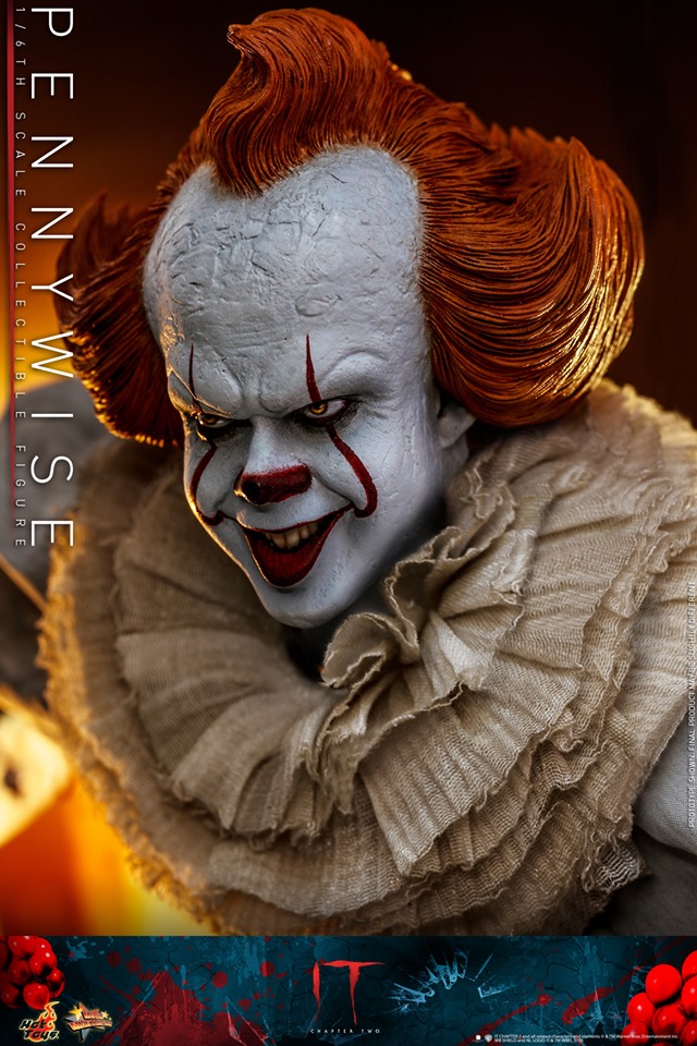 Hot Toys MMS555 IT: Chapter Two 1/6 Pennywise