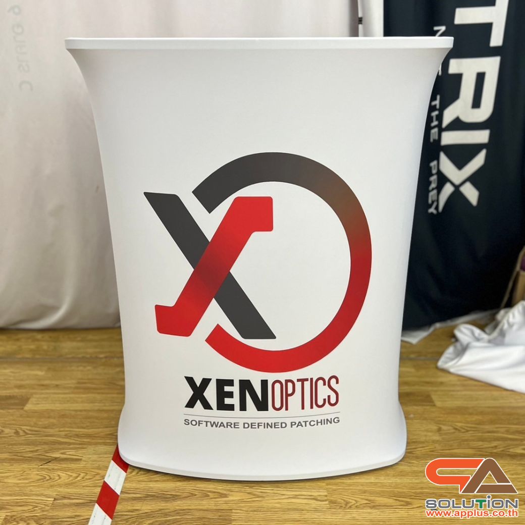 เคาน์เตอร์ผ้าออกบูธ รุ่น R06 ทรงสี่เหลี่ยมผืนผ้า โครงอะลูมิเนียมอย่างดี จัดเก็บง่าย