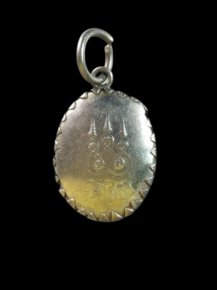 C504 ล๊อคเกตหลวงพ่อโสธร วัดโสธร จ.ฉะเชิงเทรา