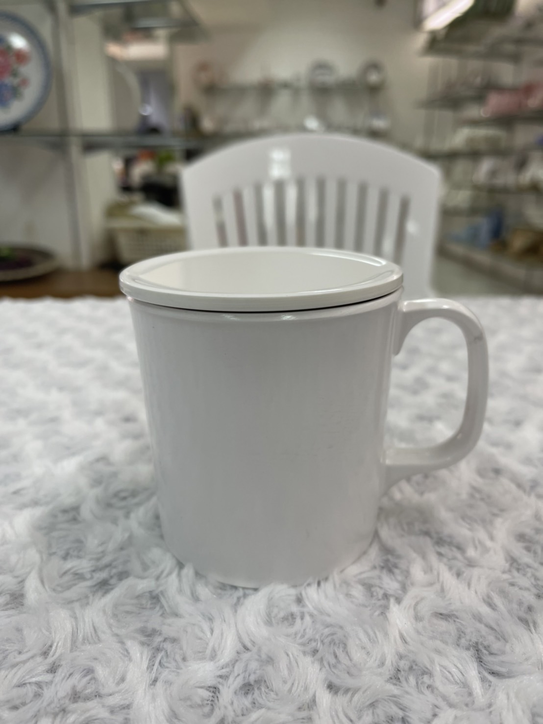 P11765 ถ้วยน้ำดื่ม มีหู 3.5 นิ้ว พร้อมฝา สีพื้น เมลามีนแท้ Flowerware เครือซูปเปอร์แวร์ No.C852-3.5 ราคาส่งต่อ 1 โหล: 12ชุด :เฉลี่ย 70 บต่อชุด