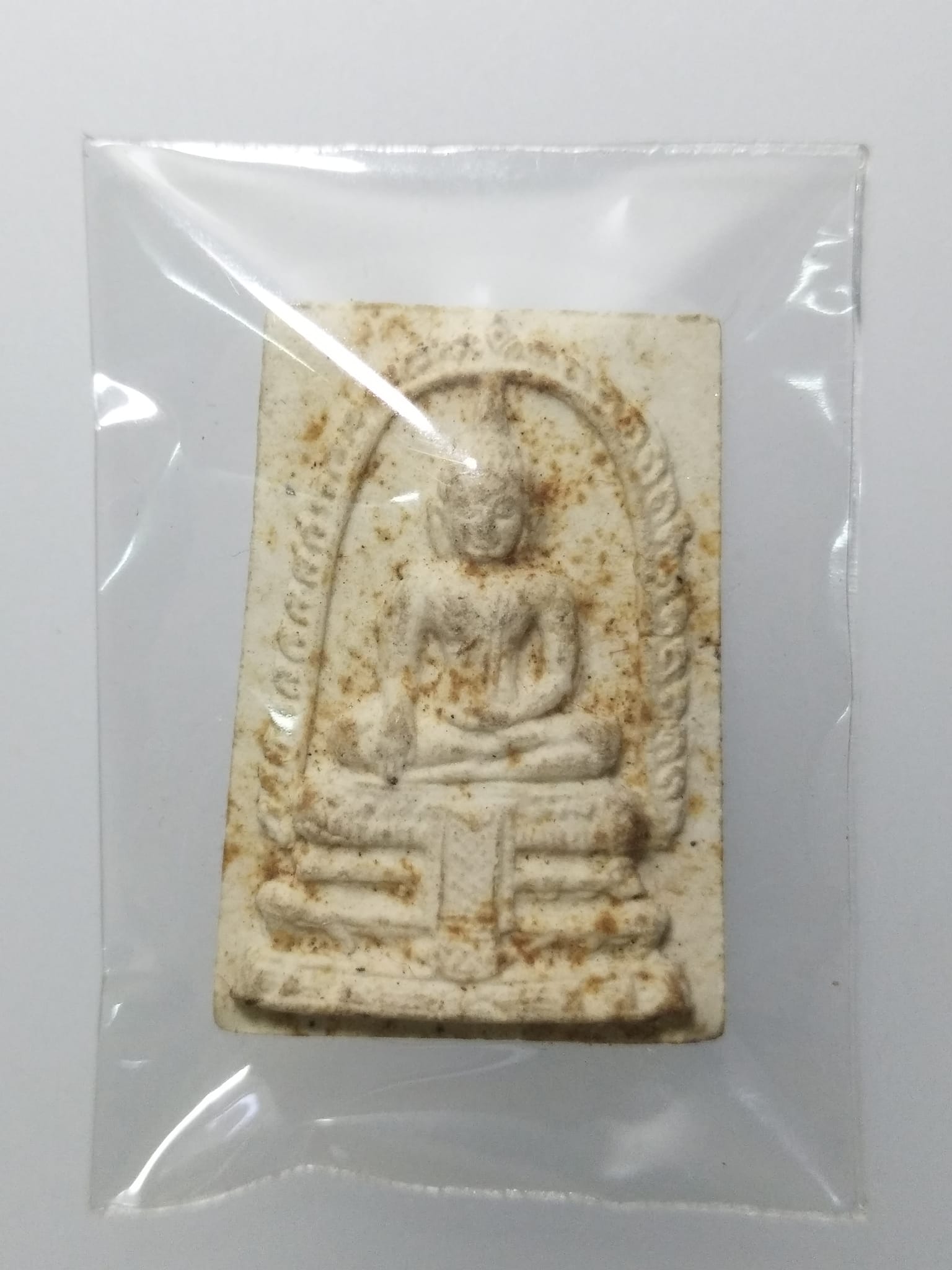 F095 พระผงหลวพ่อวัดไร่ขิง พิมพ์เล็ก
