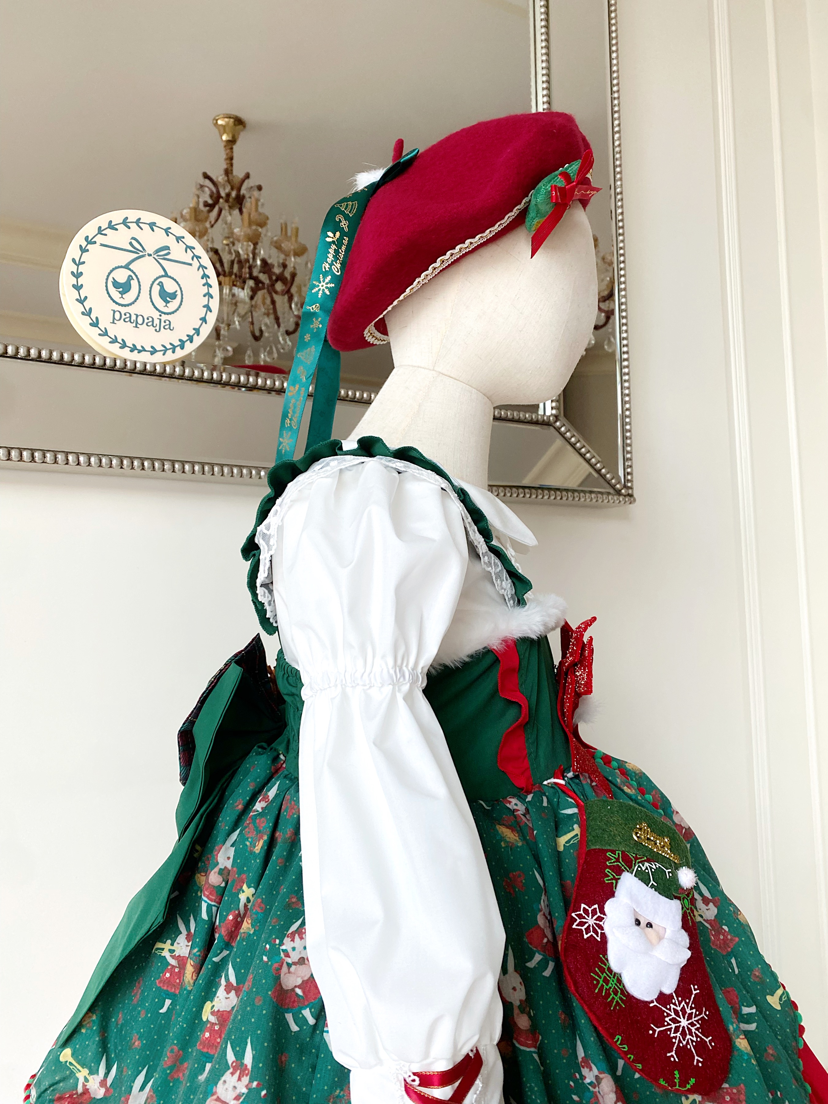 (เซต 4 ชิ้น) เซตเดรสคริสต์มาสงานพรีเมี่ยม ธีมต้น X'mas สีเขียวแดง (เดรส+เสื้อแขนยาว+หมวก+ถุงเท้า) Christmas