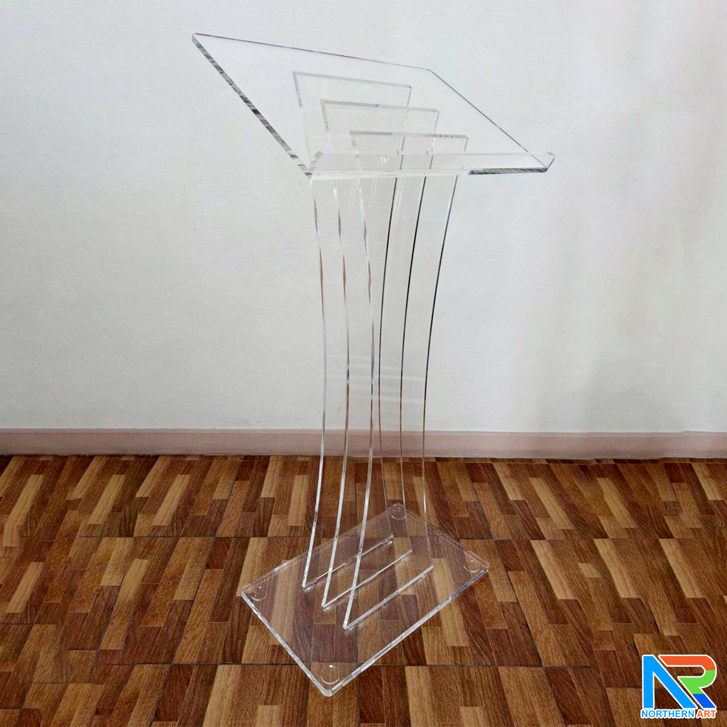 โพเดียม อะคริลิคใส AC-02 ขนาด(W)60 x (L)40 x (H)123 cm. TOP เอียงพร้อมกันตก วัสดุอะคริลิคใส หนา 10-20 มม.