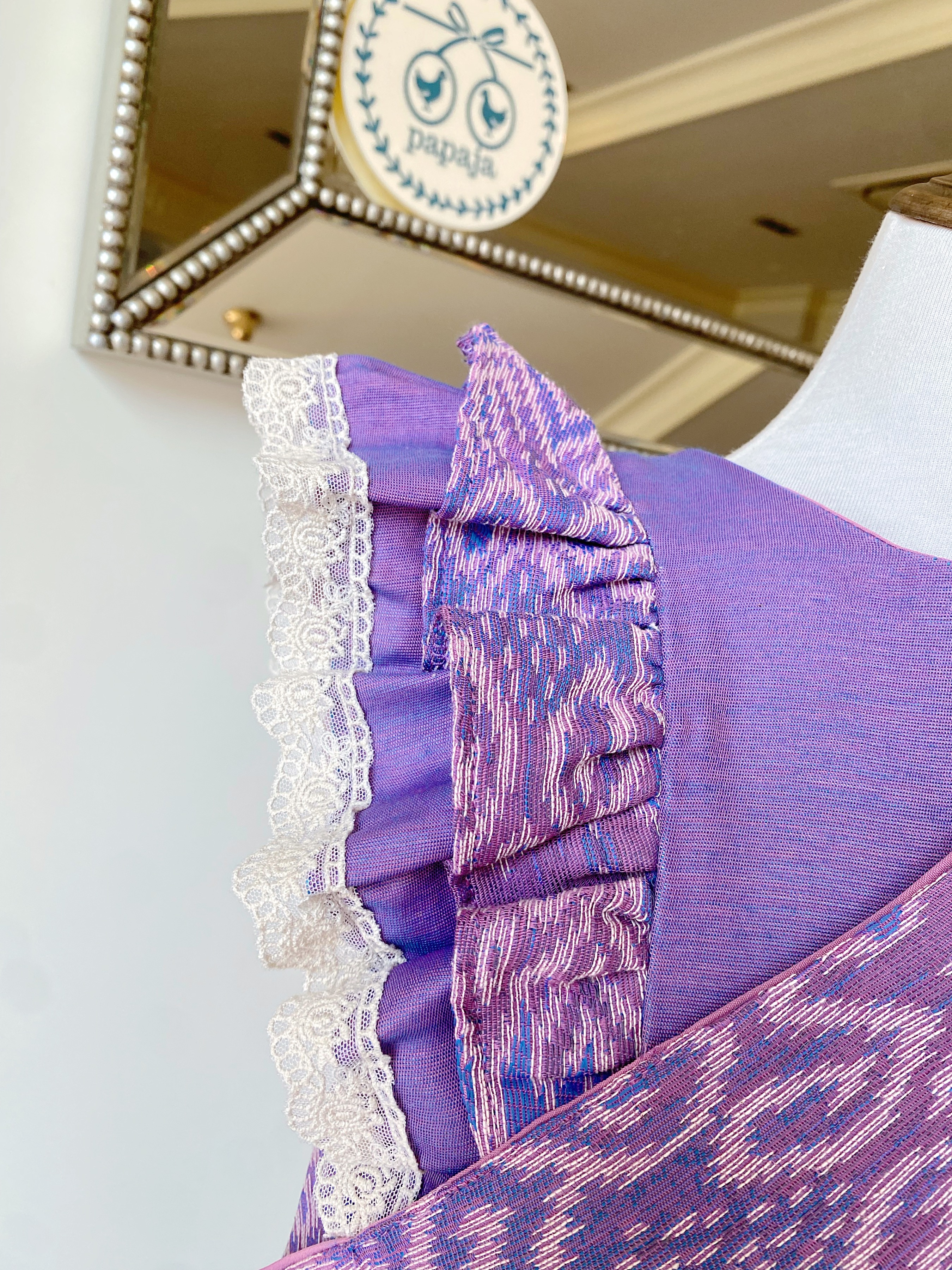 (เซต 4 ชิ้น) ชุดไทยแบรนด์ Chabafah รุ่น ศิรินภา สีม่วง