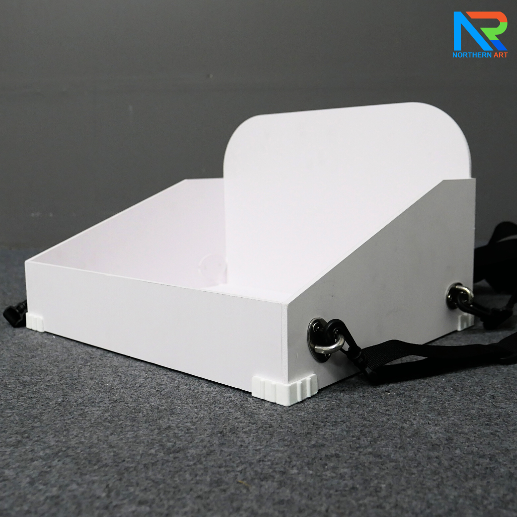 SAMPLING MOBILE TRAY ถาดแจกเคลื่อนที่ ขนาด (W)35 x (D)25 x (H)20 cm. วัสดุโครงพลาสวูดพร้อมสายคล้อง