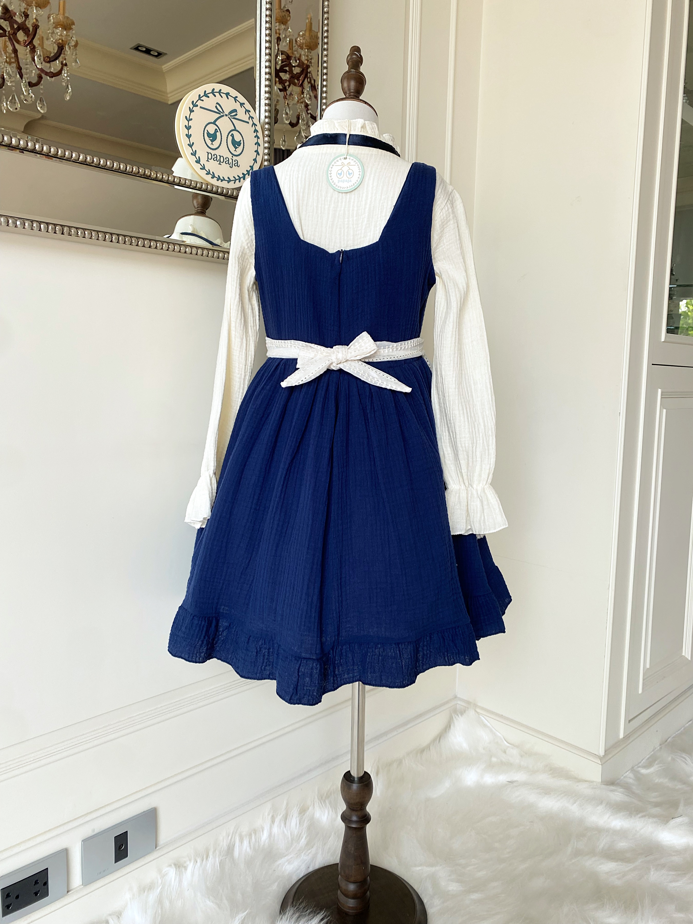 ชุดคอสเพลย์ ชุดประจำชาติเยอรมัน (German) เด็กหญิงโทนน้ำเงินตุ่นพร้อมผ้าคาดผม ชุดยุโรปโบราณ