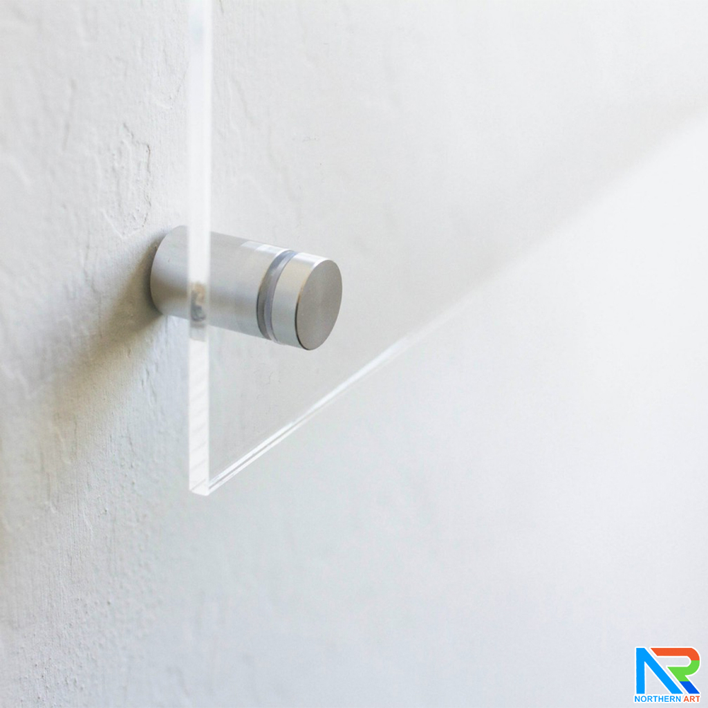 กรอบรูป อะคริลิคใสติดผนัง อะคริลิคสองแผ่นประกบกันยึดแน่นด้วยหมุดทั้ง 4 มุม รูปภาพใส่ตรงกลางระหว่างอะคริลิค ติดตั้งง่าย