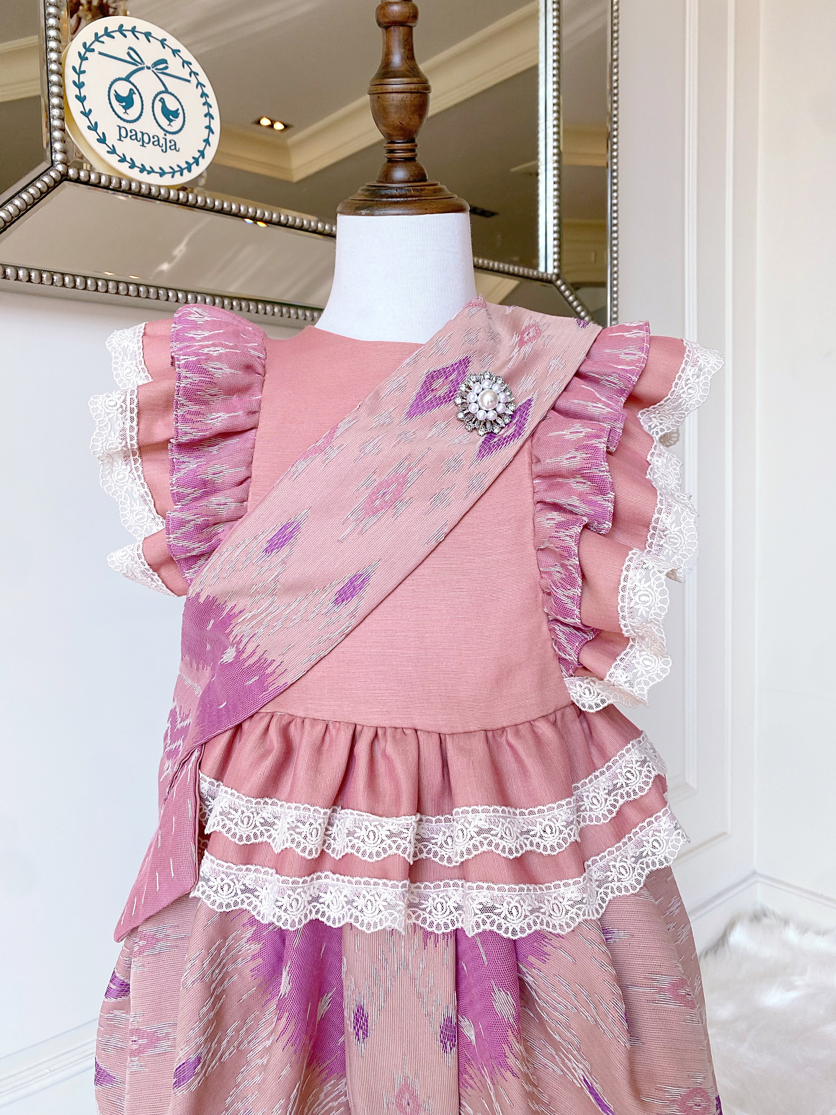 (เซต 4 ชิ้น) ชุดไทยแบรนด์ Chabafah รุ่น "ศิรินภา" สีชมพูพีช