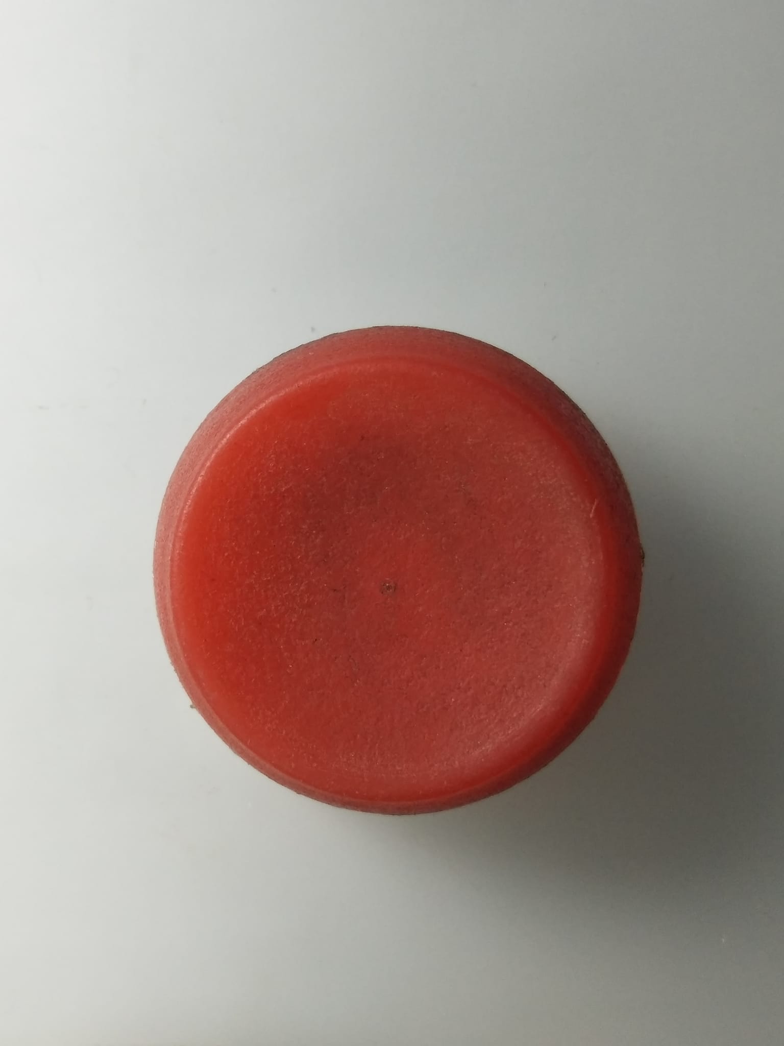 G603 สีผึ้ง