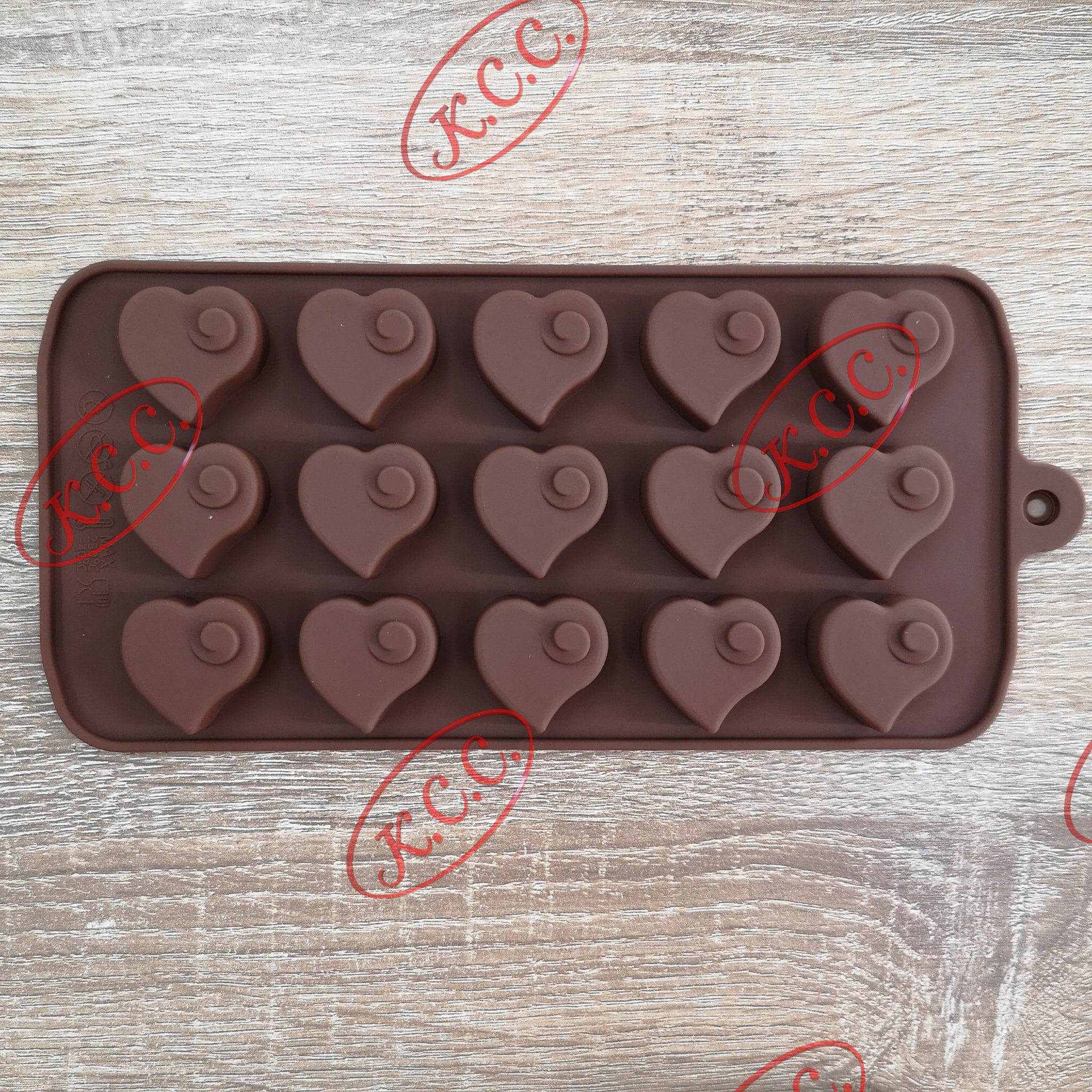 [โล๊ะสต็อก ซื้อ 2 แถม 1] พิมพ์ซิลิโคน คละแบบ คละลาย แม่พิมพ์ ซิลิโคน พิมพ์ช็อกโกแลต วุ้น พิมพ์โดนัท ลายสัตว์ ลายดอกไม้ ลายหัวใจ ลายตัวเลข 123 HBD ลายเป็ด ลายสับปะรด เฉพาะลายนี้เท่านั้น