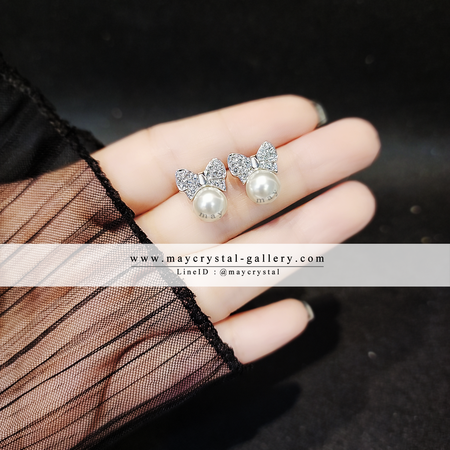 SALE ต่างหู ประดับเรือนคริสตัลจากยุโรป (Embellished with Crystals from Austria)