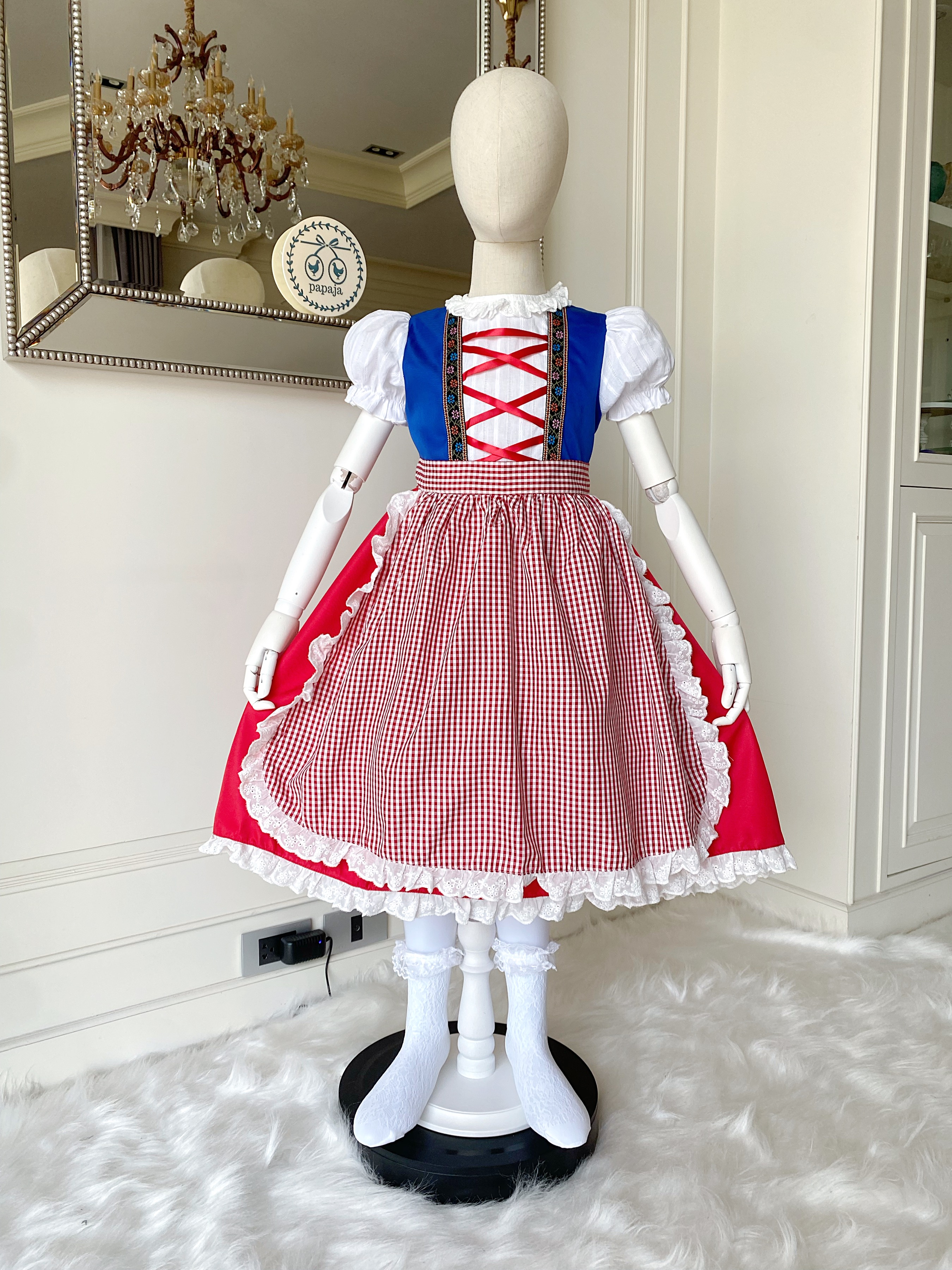 (เซต 3 ชิ้น) ชุดคอสเพลย์ ชุดประจำชาติเยอรมัน (German) เด็กหญิงโทนแดงน้ำเงิน (ชุด+ถุงเท้า+ผ้ากันเปื้อน)