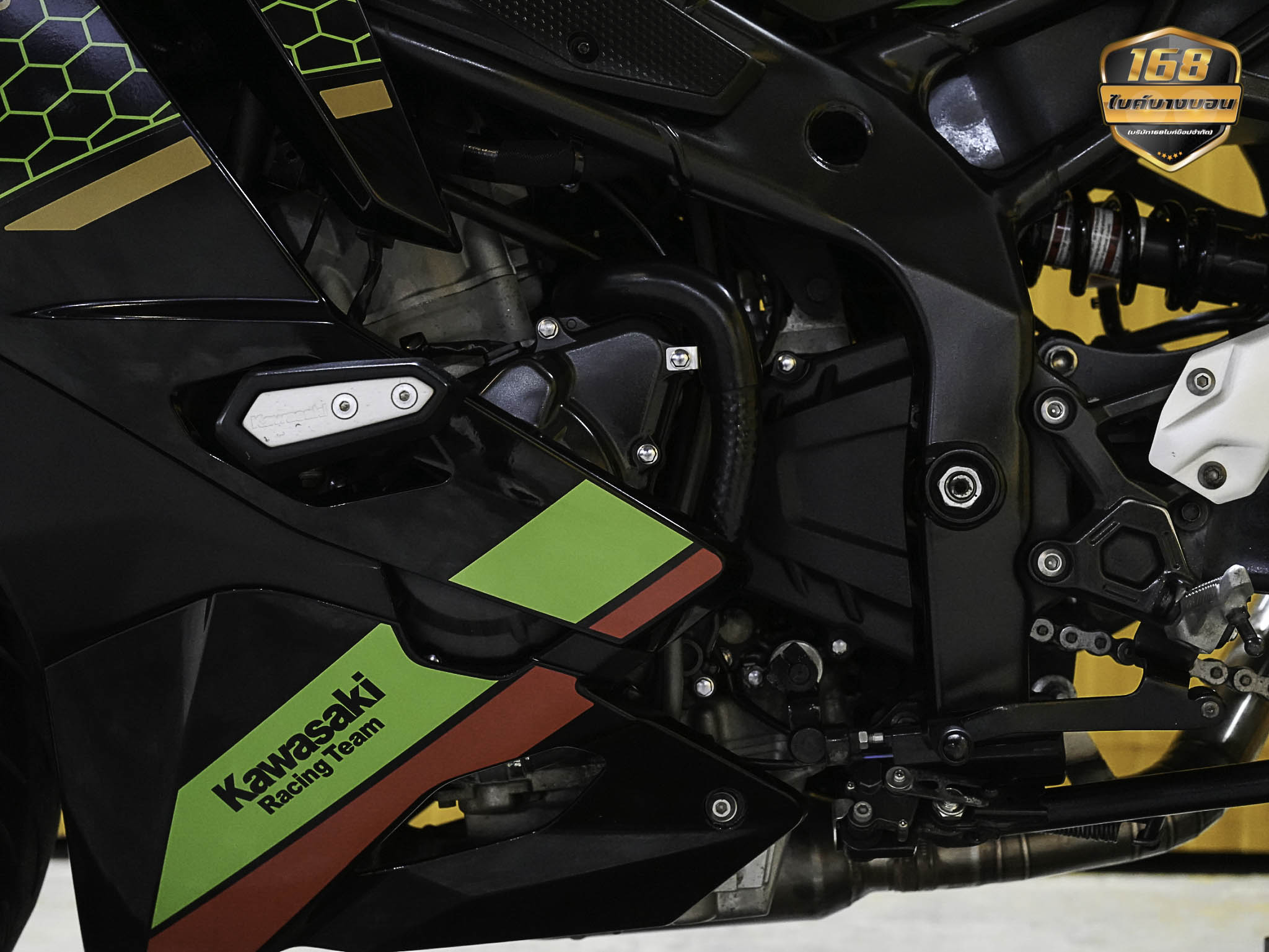 KAWASAKI Ninja ZX-25R ปี 2021 ฟรีดาวน์ออกรถใช้เงิน 0 บาท