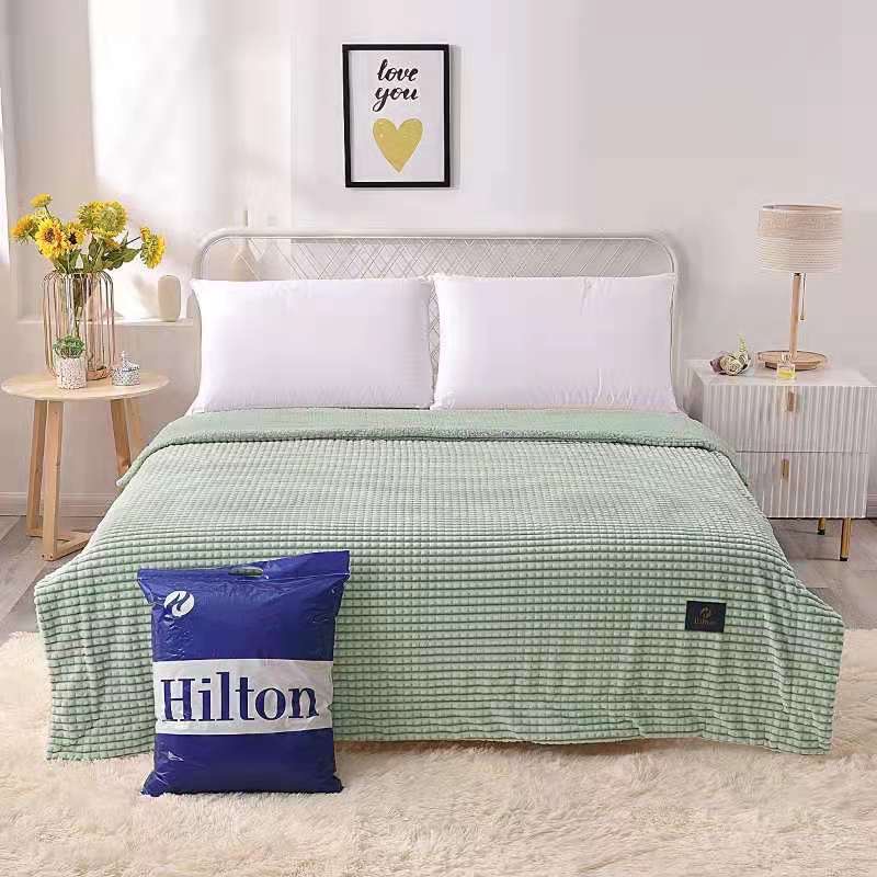 6ฟุต ผ้าห่มขนแกะ HILTON สีพื้น 40ผืน