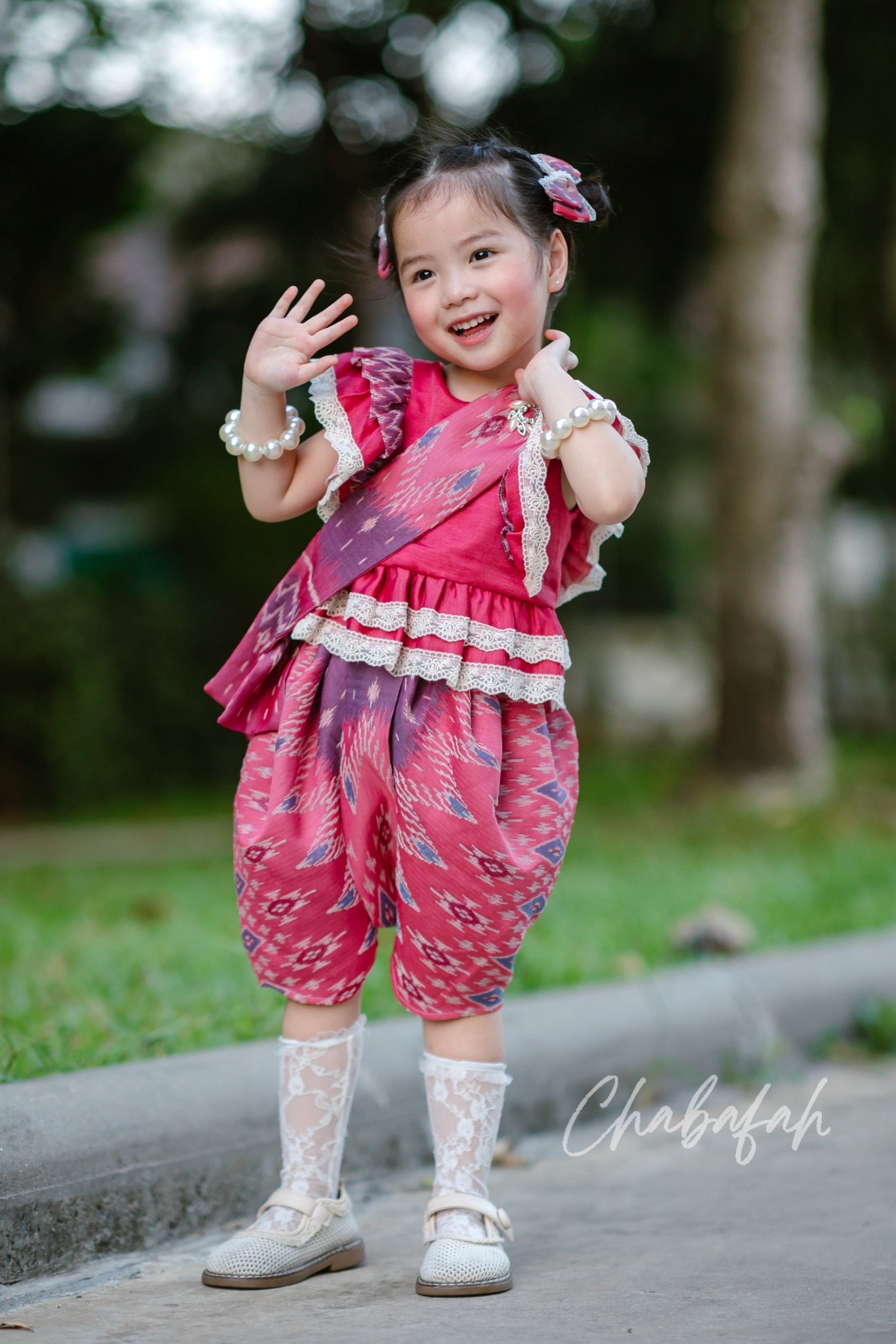 (เซต 4 ชิ้น) ชุดไทยแบรนด์ Chabafah รุ่น "ศิรินภา" สีแดง