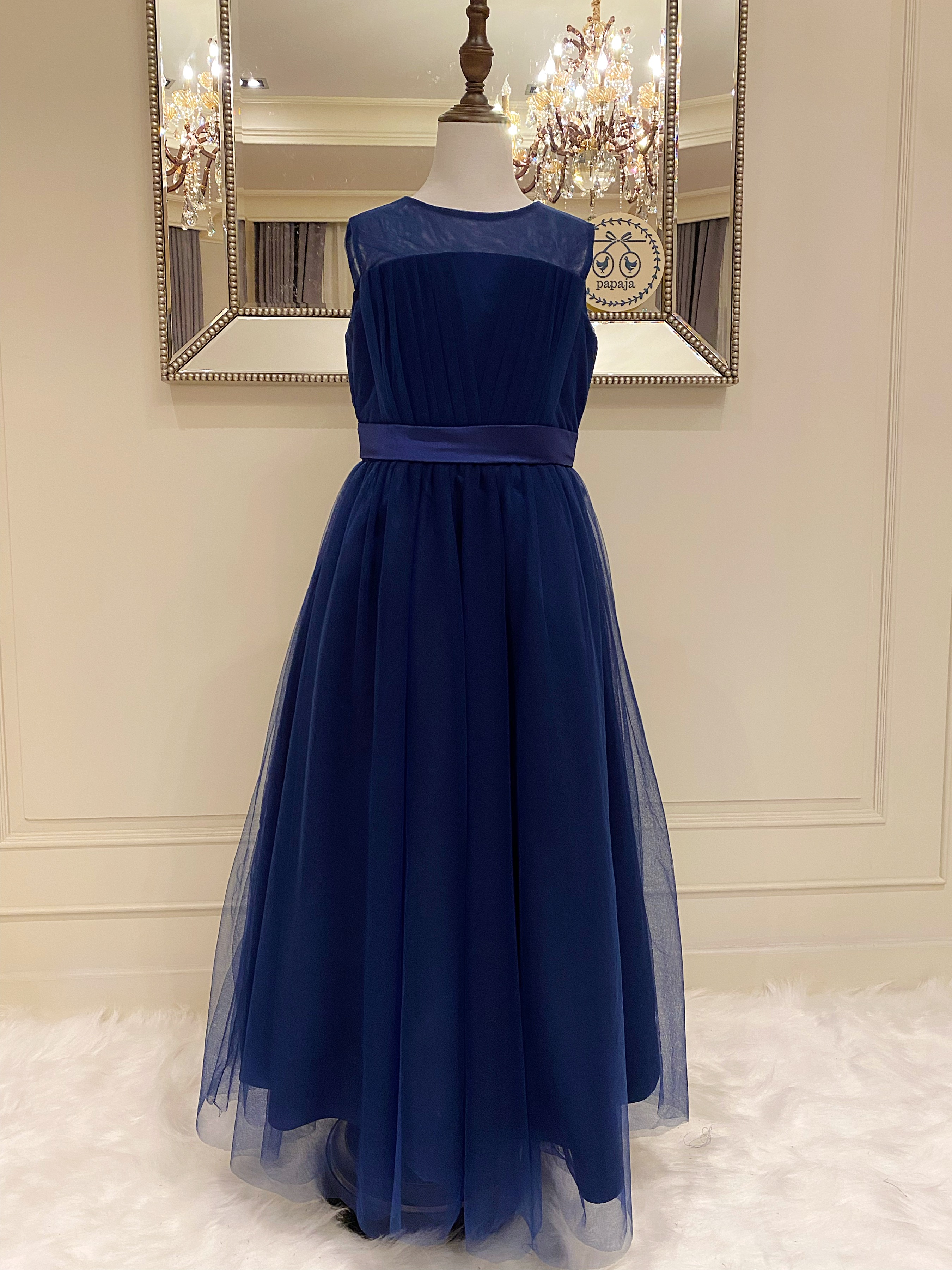 เดรสออกงานราตรียาวแขนกุดสีน้ำเงินกรมท่า (์Navy Blue) (งานไฮพรีเมี่ยม) ดีเทลช่วงไหล่ซีทรู ช่วงเอวประดับผ้าซาติน