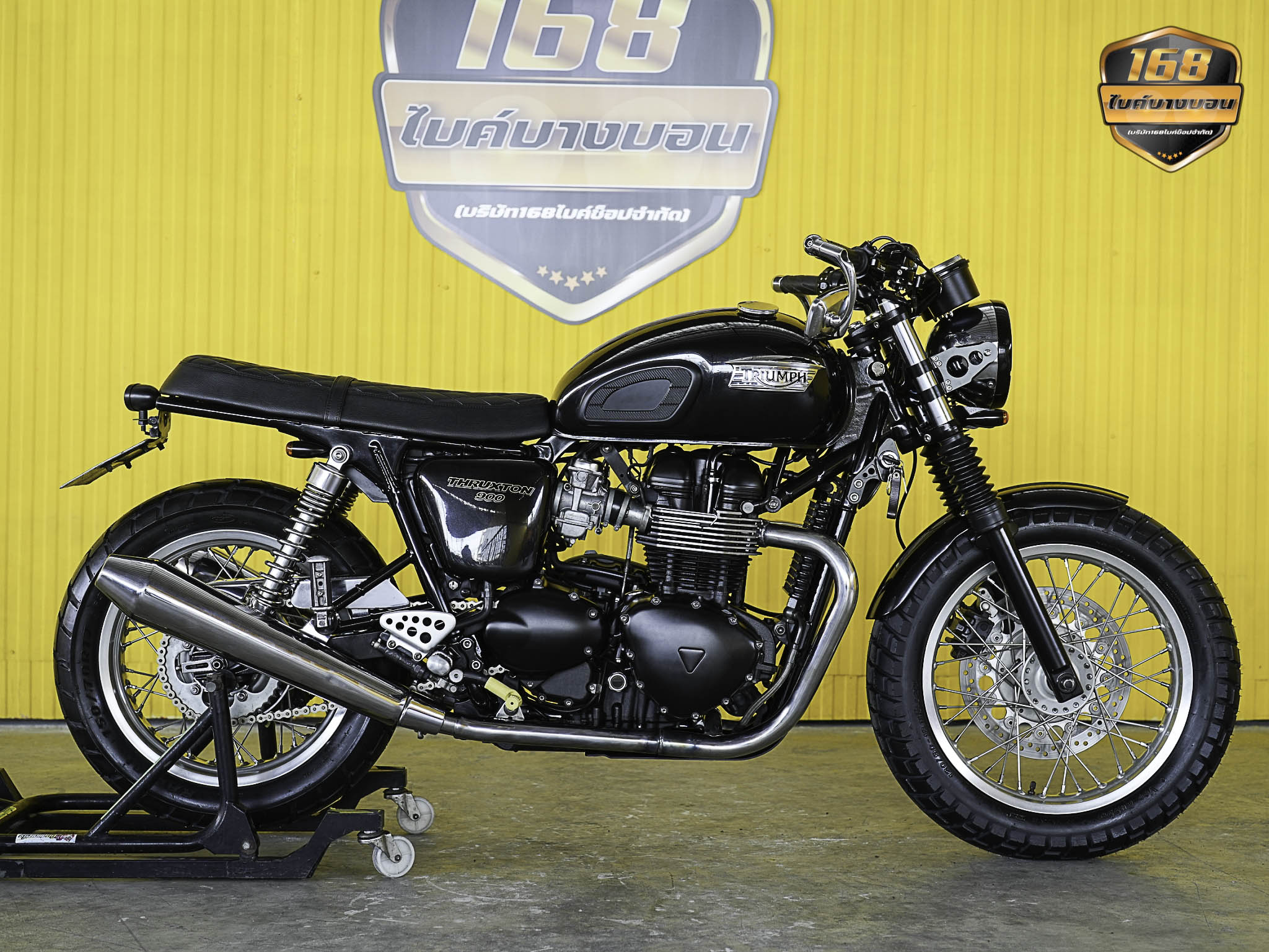 Triumph THRUXTON 900 ปี 2015 เเต่งหล่อๆ ฟรีดาวน์ออกรถ 0 บ.