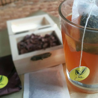 ชาโกโก้ cacao teaผลิตจากเปลือกของเมล็ดโกโก้จันทบุรี กลิ่นหอมช็อกโกแลตแต่ไร้แคล ยี่ห้อ บีนทูบาร์