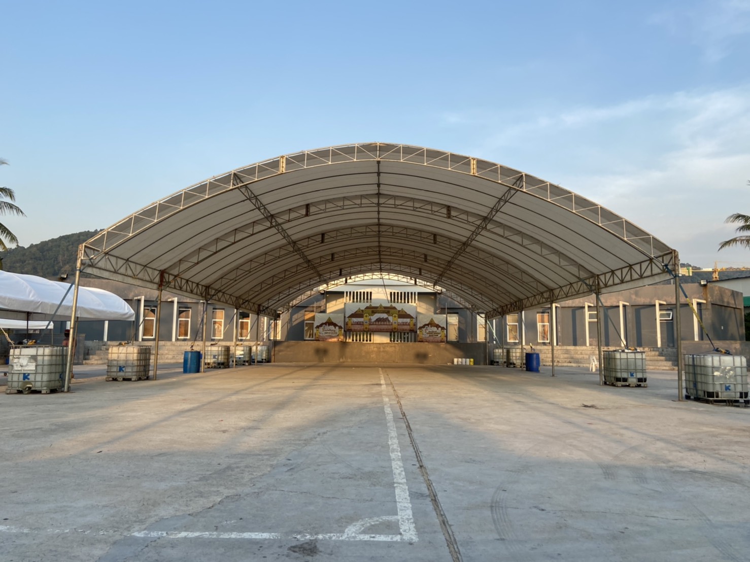 เต็นท์โดมขนาดใหญ่ กว้าง 15 เมตร เหมาะสำหรับงานแสดงสินค้า งานพิธีใหญ่ๆ