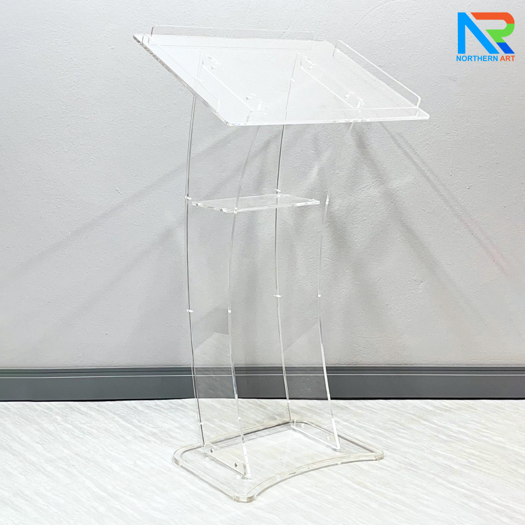 โพเดียม อะคริลิคใส ขนาด(W)60 x (L)45 x (H)108 cm. TOP เอียงพร้อมกันตก 4 ด้าน วัสดุอะคริลิคใส หนา 10 มม.