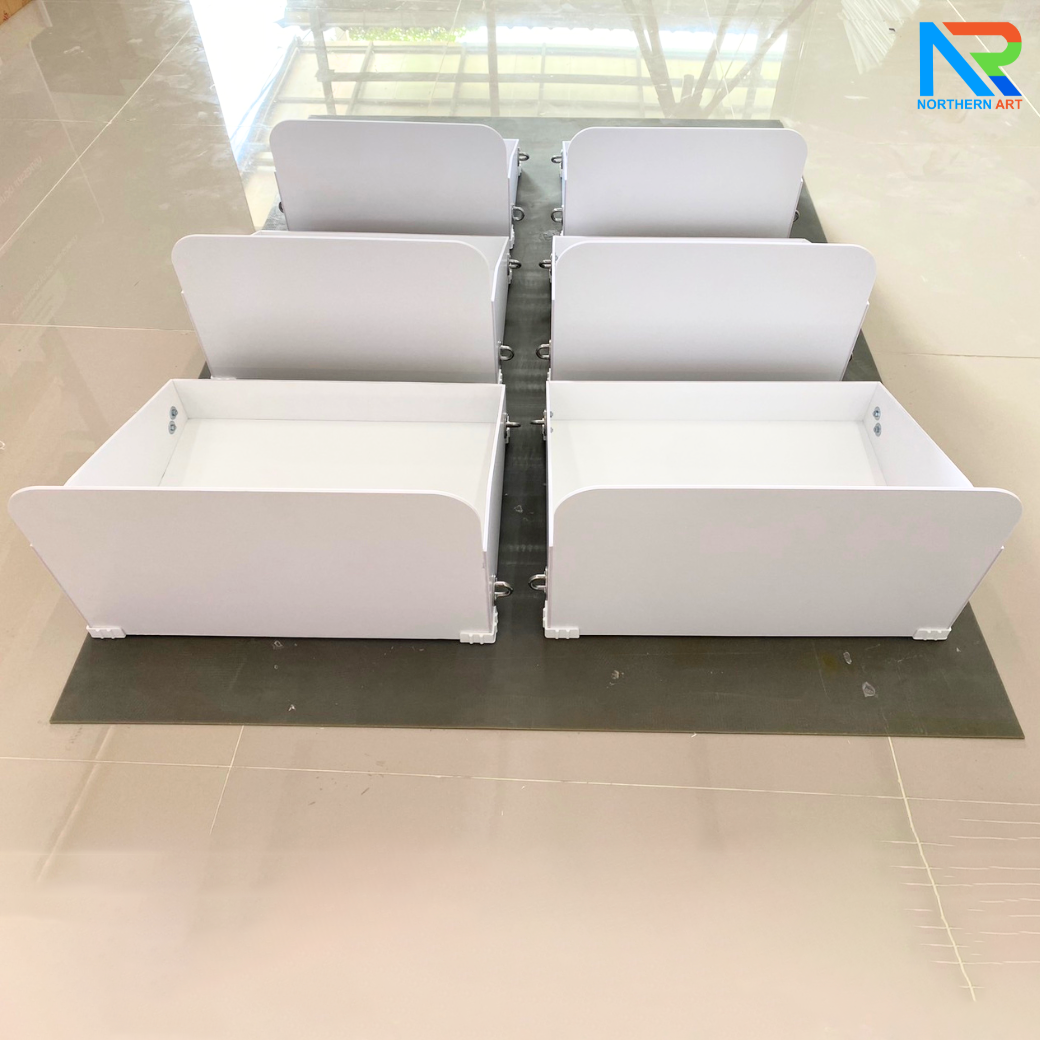 SAMPLING MOBILE TRAY ถาดแจกเคลื่อนที่ ขนาด (W)35 x (D)25 x (H)20 cm. วัสดุโครงพลาสวูดพร้อมสายคล้อง