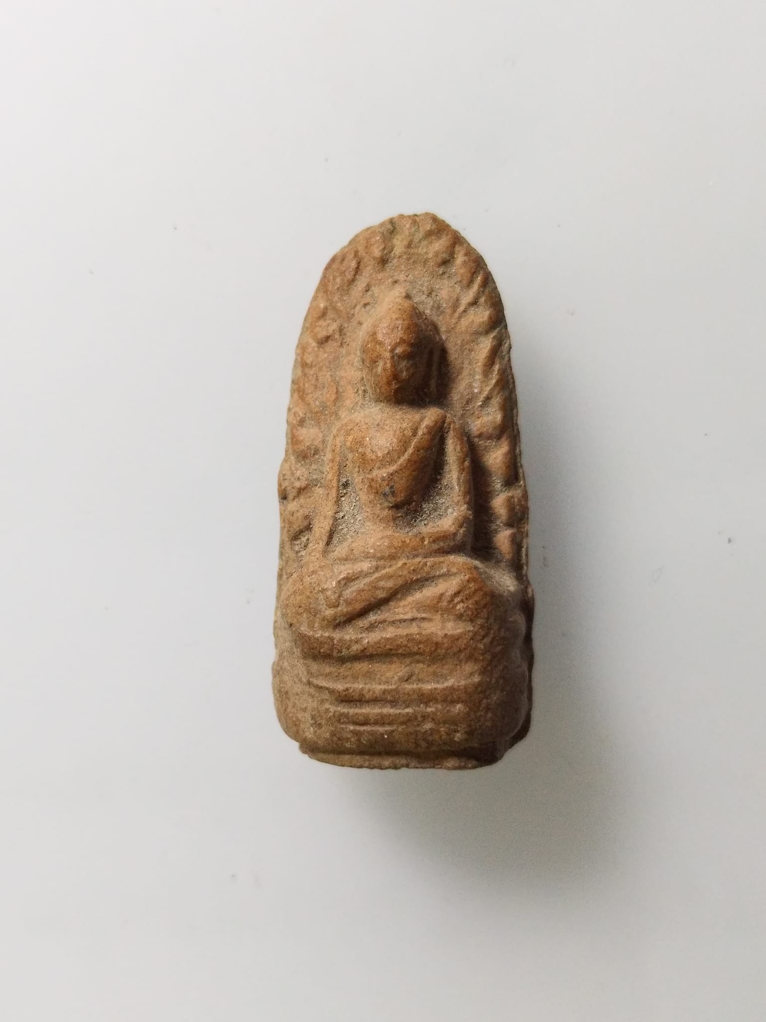 F320 พระรอด