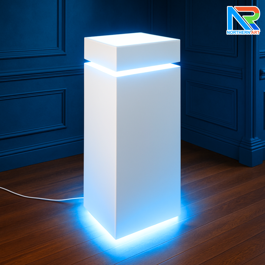 แท่นโชว์สินค้า สีขาว พร้อมไฟLED สีฟ้า ขนาด (W)40 x (L)40 x (H)100 cm. TOP กระจก