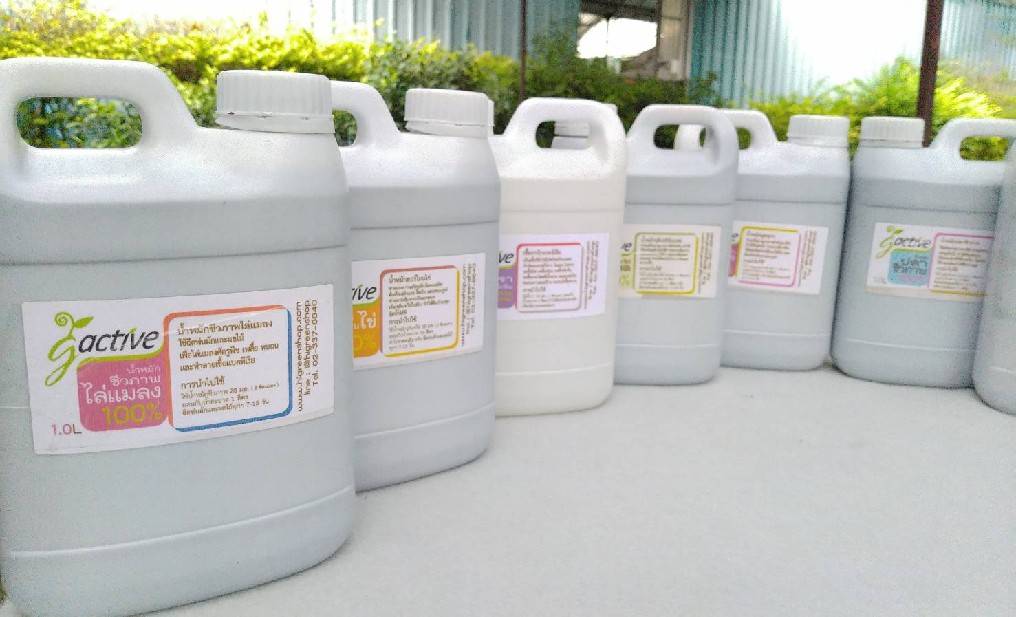 น้ำหมักจุลินทรีย์หน่อกล้วย ขนาด 1000 มล.